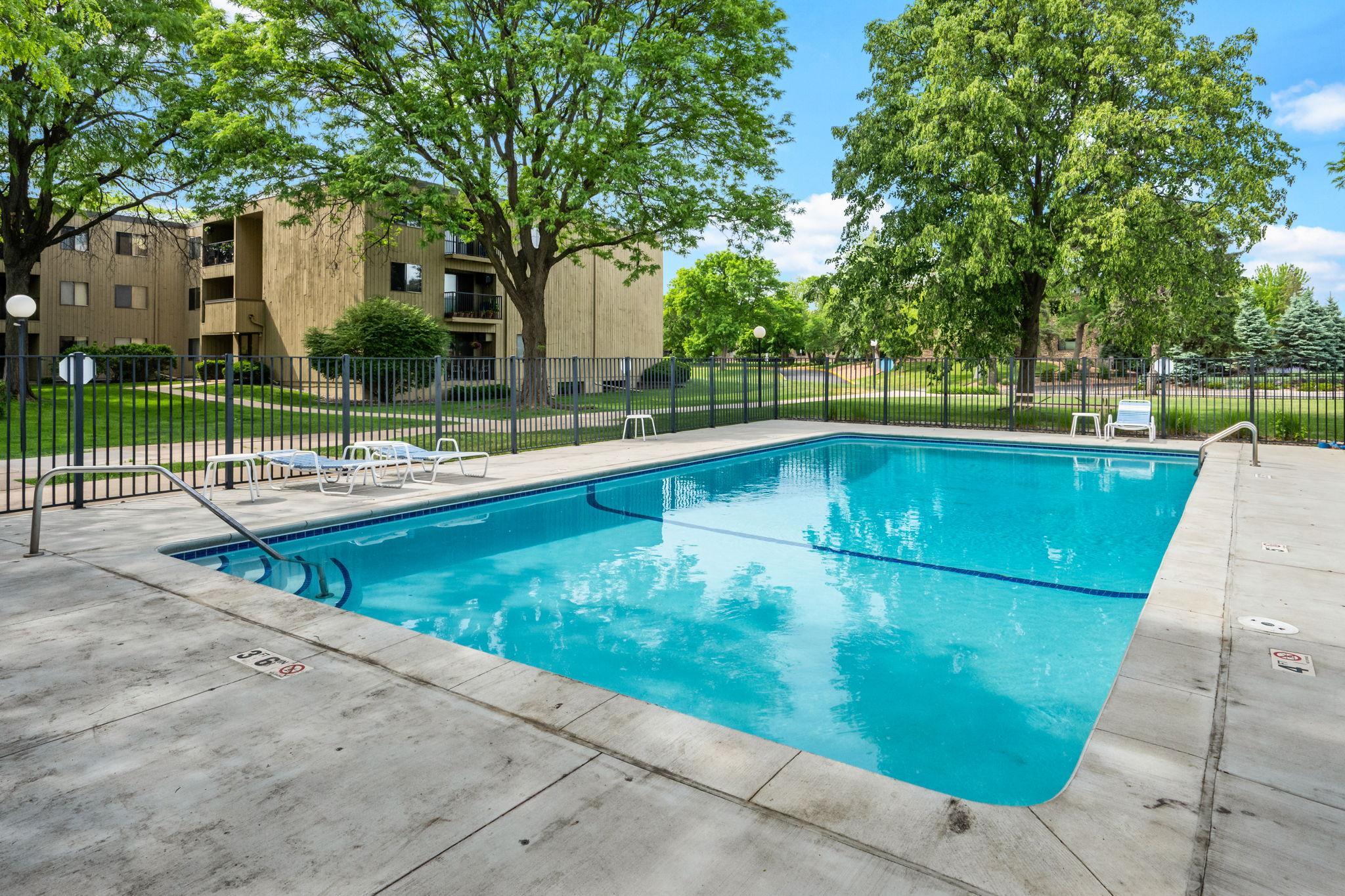 View of Residential at 4101 Parklawn Avenue #201, Edina MN 55435, Edina (18 of 21) - Mike Wilen | Minnesota Team Real Estate