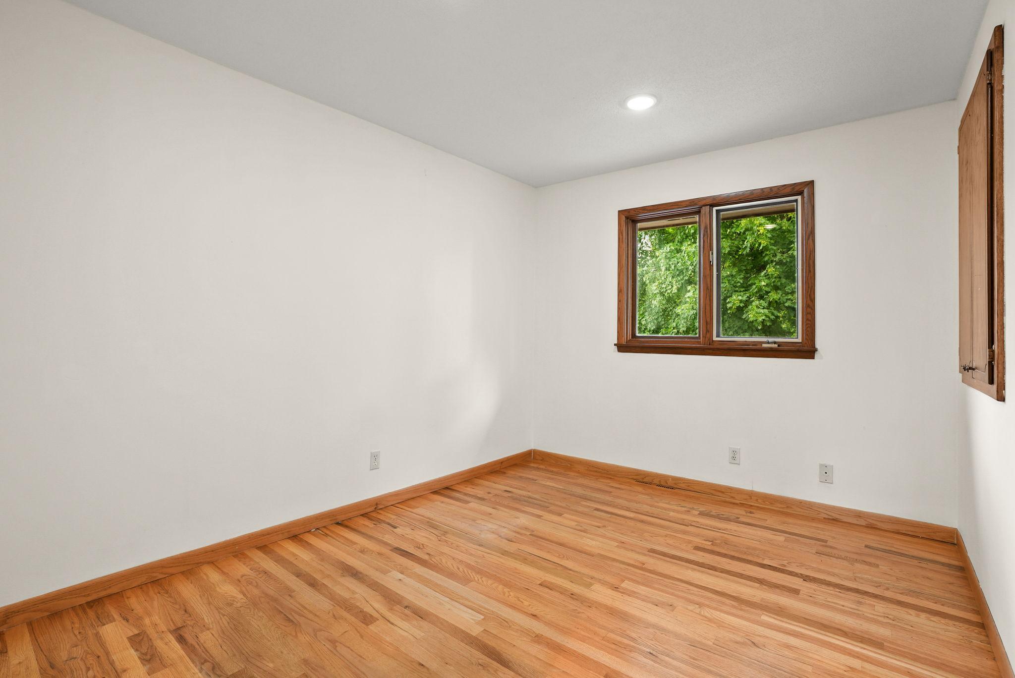View of Residential at 4018 Shamrock Drive, Saint Anthony MN 55421, Saint Anthony (29 of 55) - Mike Wilen | Minnesota Team Real Estate