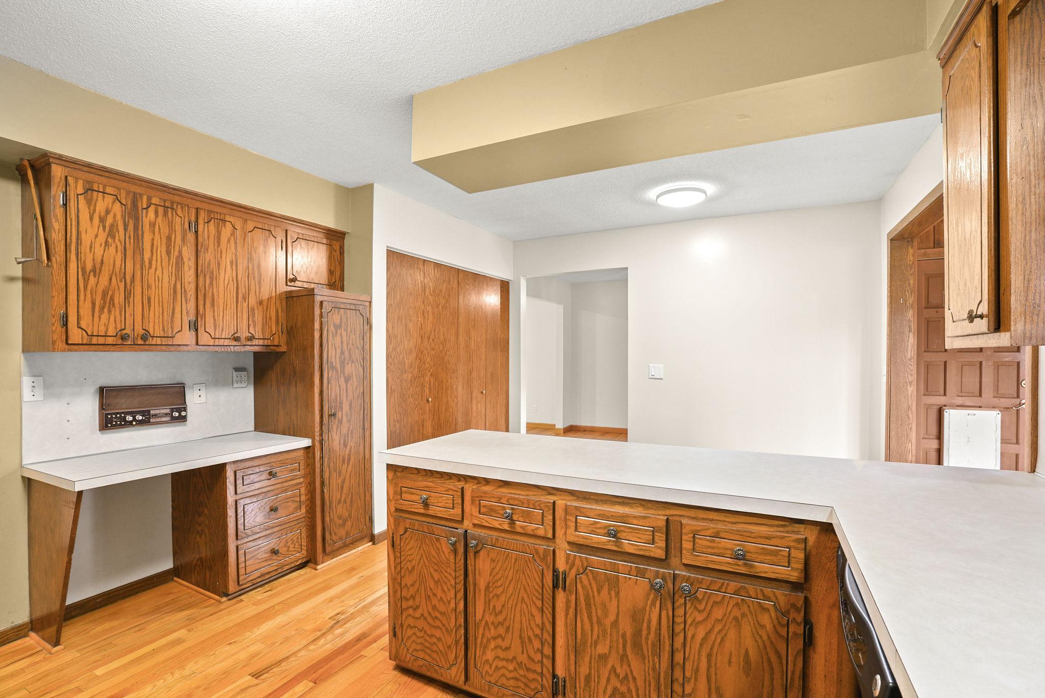 View of Residential at 4018 Shamrock Drive, Saint Anthony MN 55421, Saint Anthony (23 of 55) - Mike Wilen | Minnesota Team Real Estate
