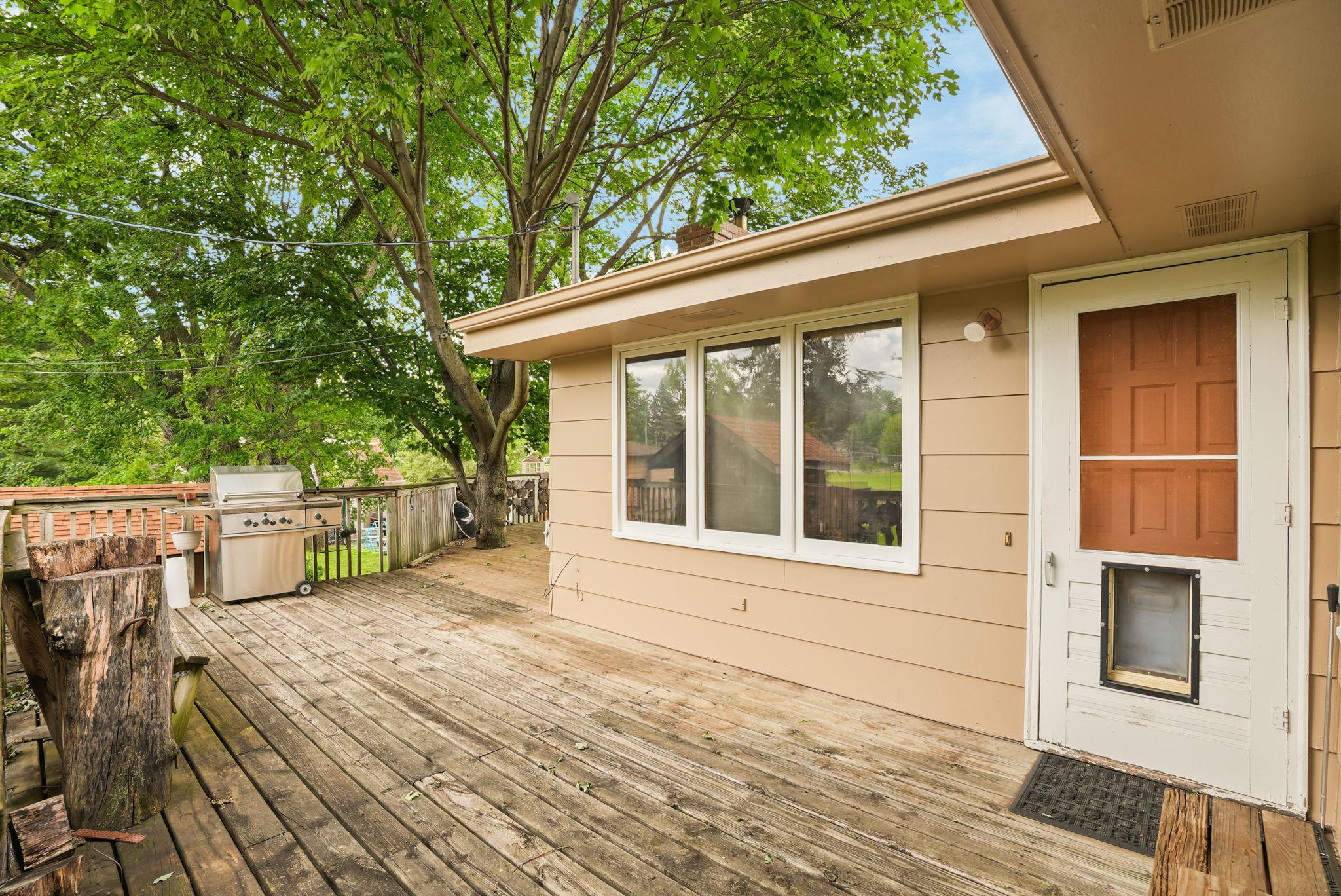 View of Residential at 4018 Shamrock Drive, Saint Anthony MN 55421, Saint Anthony (8 of 55) - Mike Wilen | Minnesota Team Real Estate