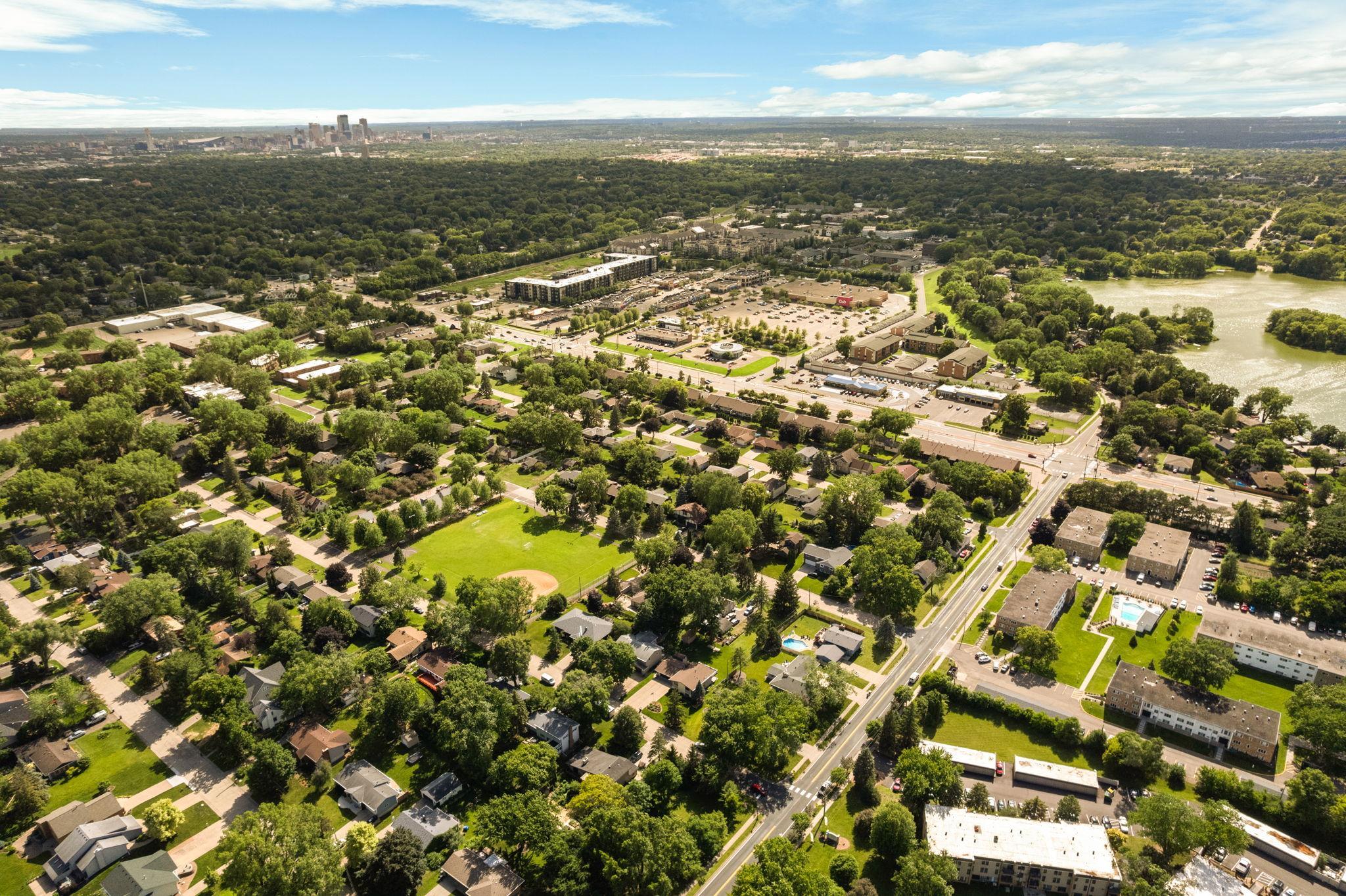View of Residential at 4018 Shamrock Drive, Saint Anthony MN 55421, Saint Anthony (53 of 55) - Mike Wilen | Minnesota Team Real Estate
