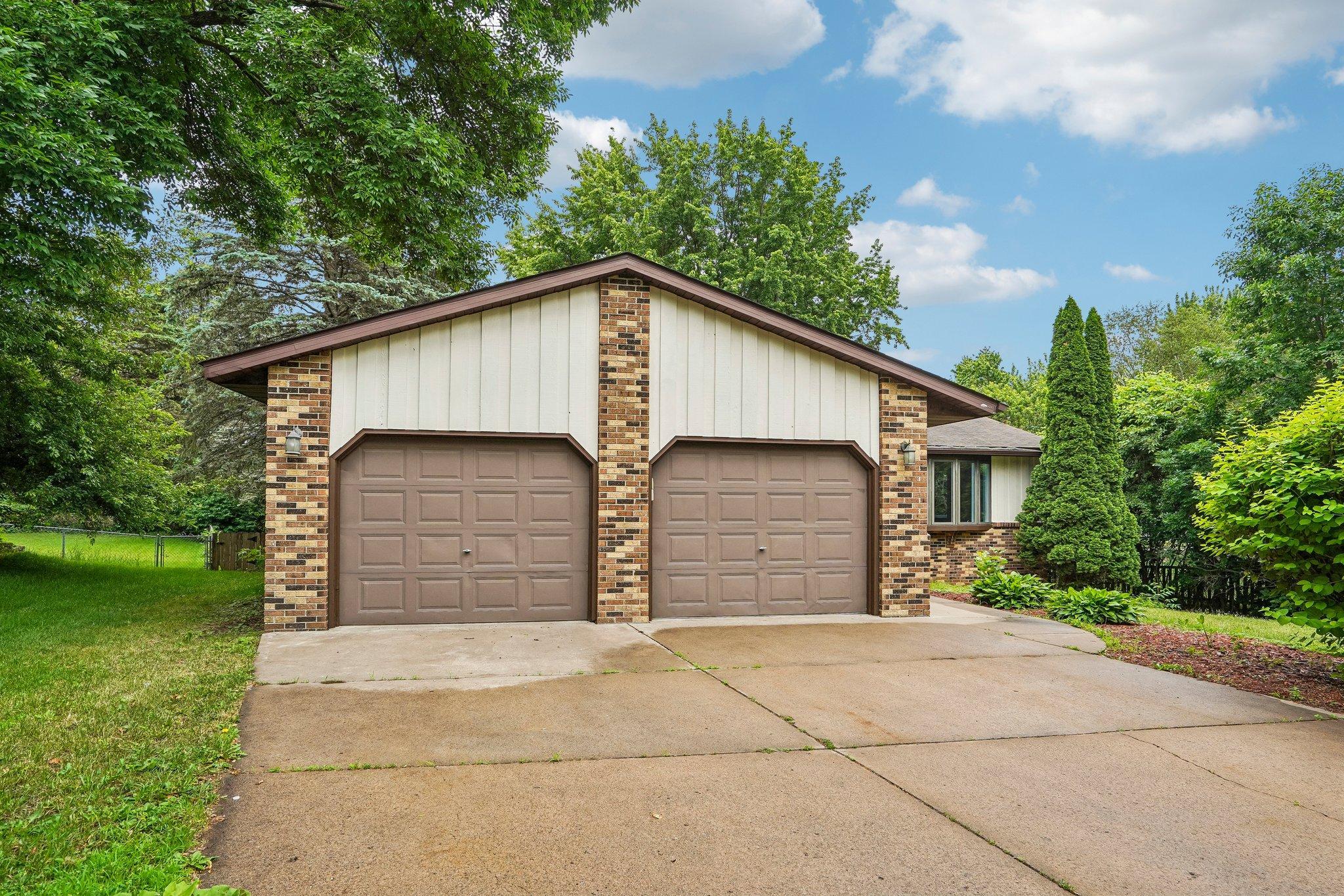 View of Residential at 7483 Hydram Avenue, Cottage Grove MN 55016, Cottage Grove (2 of 33) - Mike Wilen | Minnesota Team Real Estate
