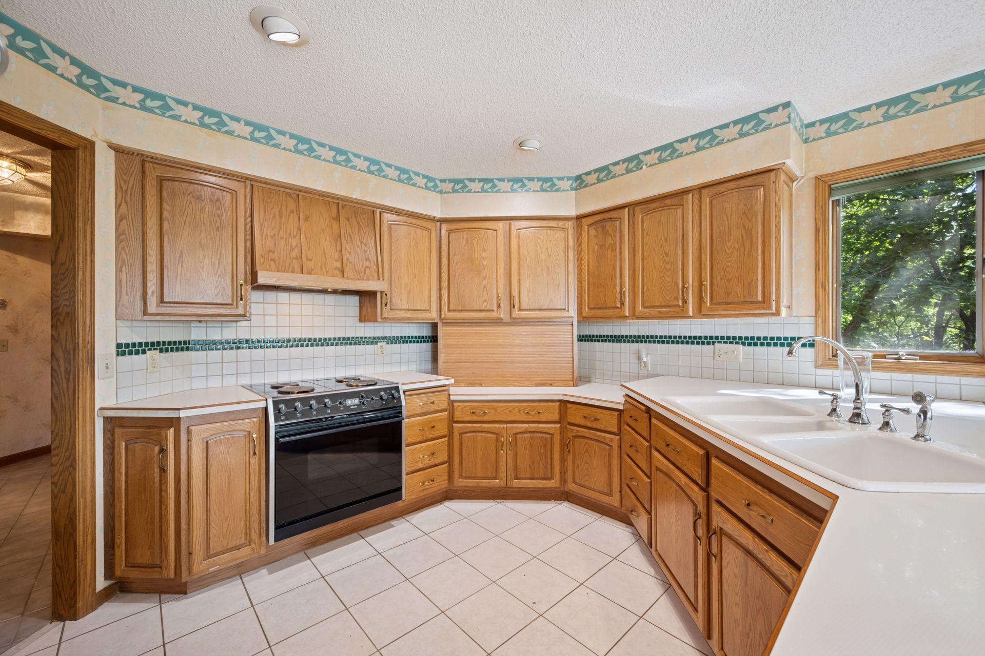View of Residential at 5202 Pierce Street, Fridley MN 55421, Fridley (10 of 58) - Mike Wilen | Minnesota Team Real Estate