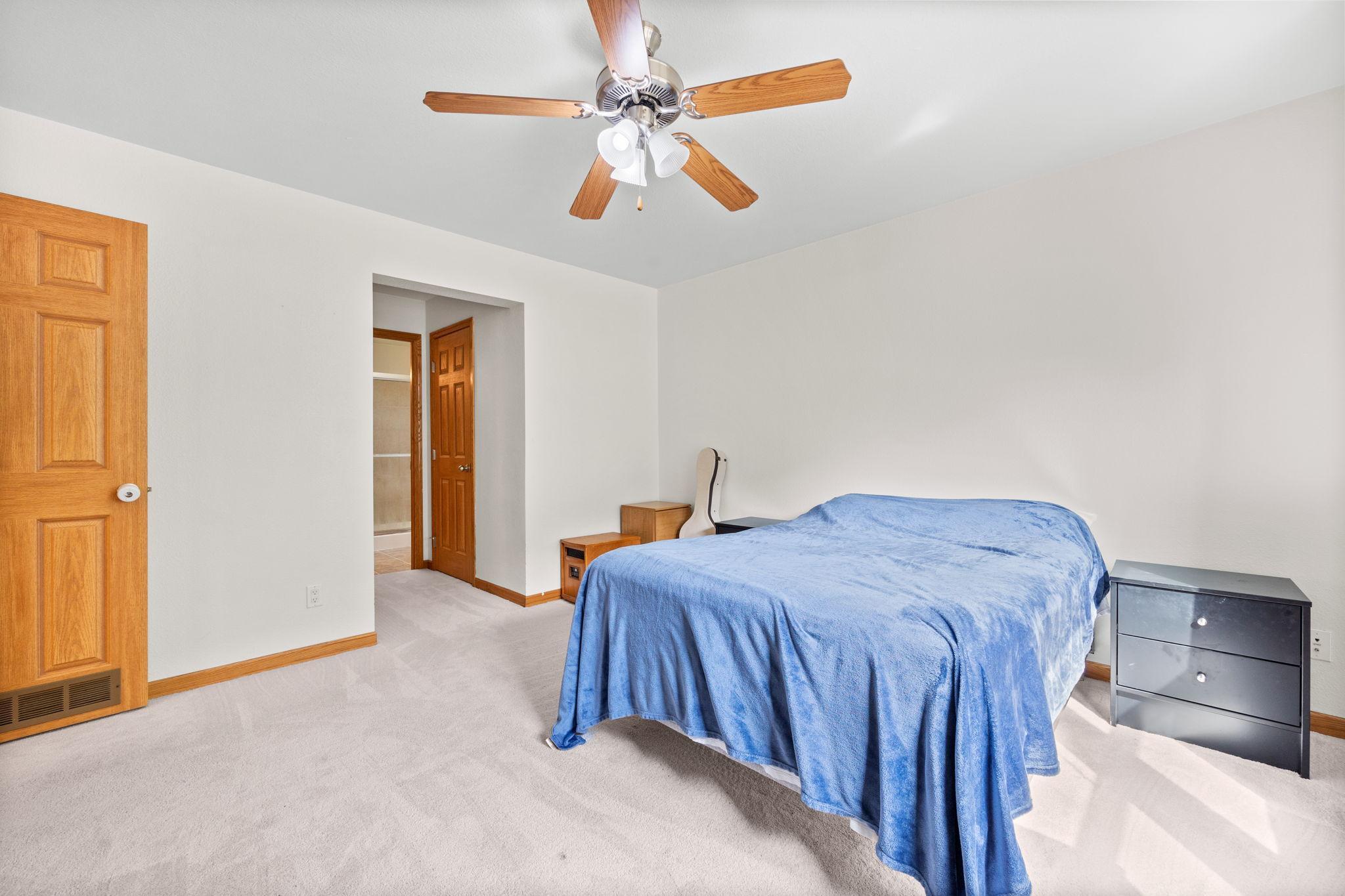 View of Residential at 1845 83rd Street, Inver Grove Heights MN 55077, Inver Grove Heights (16 of 21) - Mike Wilen | Minnesota Team Real Estate
