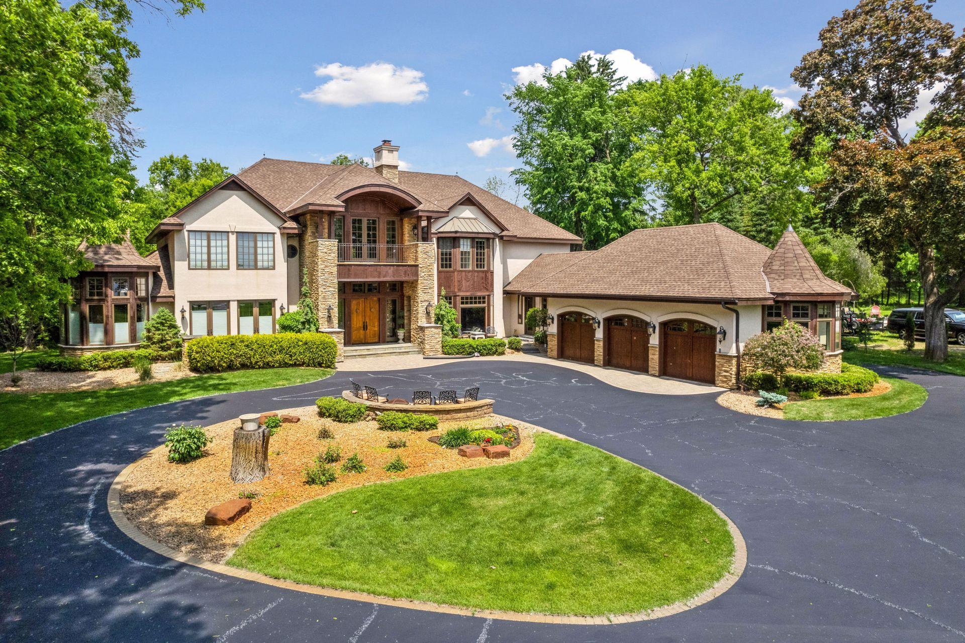View of Residential at 1910 Shoreline Drive, Wayzata MN 55391, Wayzata (3 of 59) - Mike Wilen | Minnesota Team Real Estate