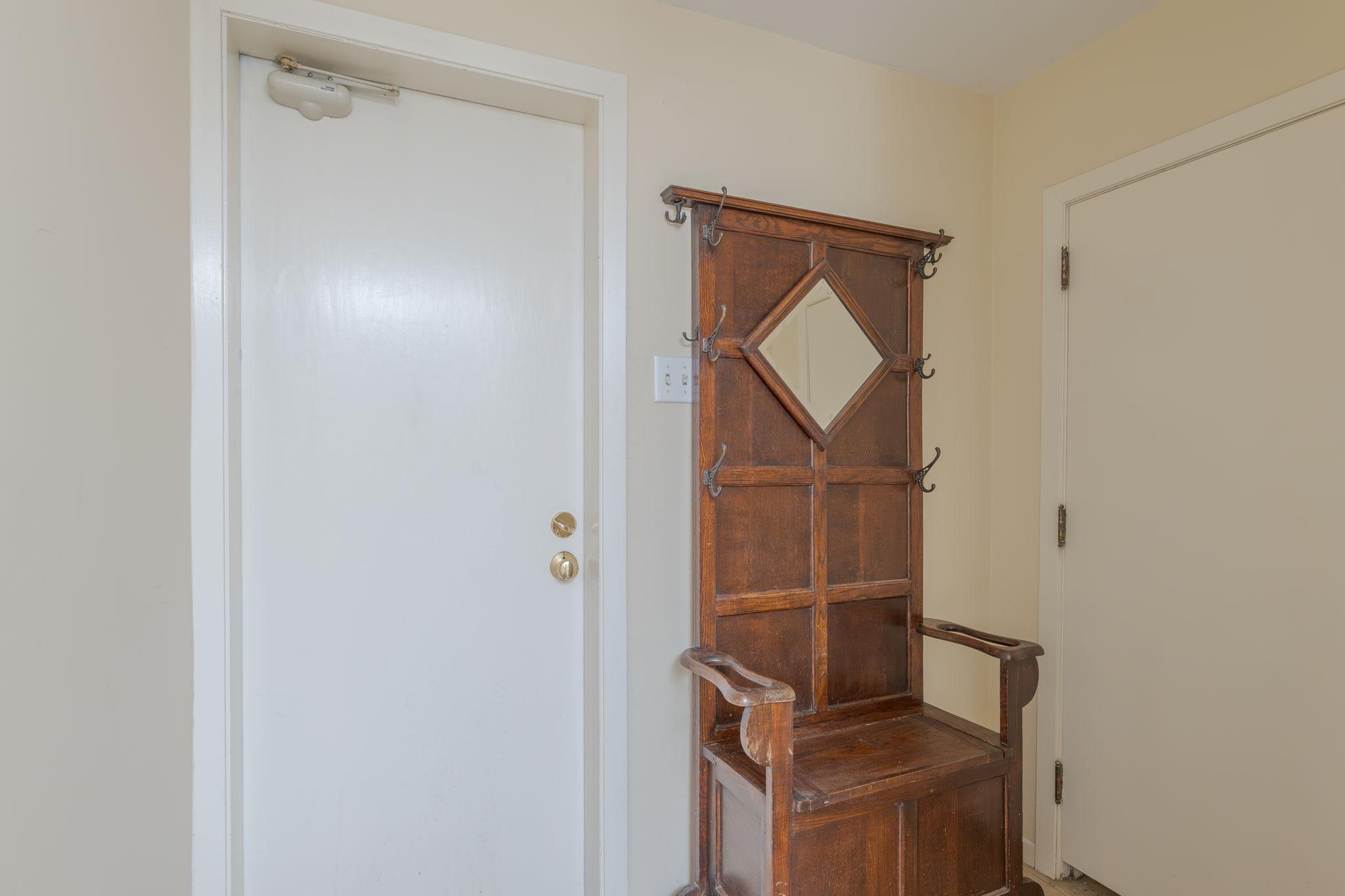 View of Residential at 2191 Edgcumbe Road, Saint Paul MN 55116, Saint Paul (37 of 58) - Mike Wilen | Minnesota Team Real Estate