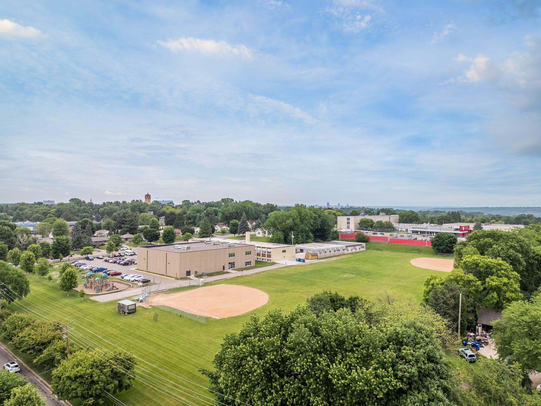 View of Residential at 2191 Edgcumbe Road, Saint Paul MN 55116, Saint Paul (51 of 58) - Mike Wilen | Minnesota Team Real Estate