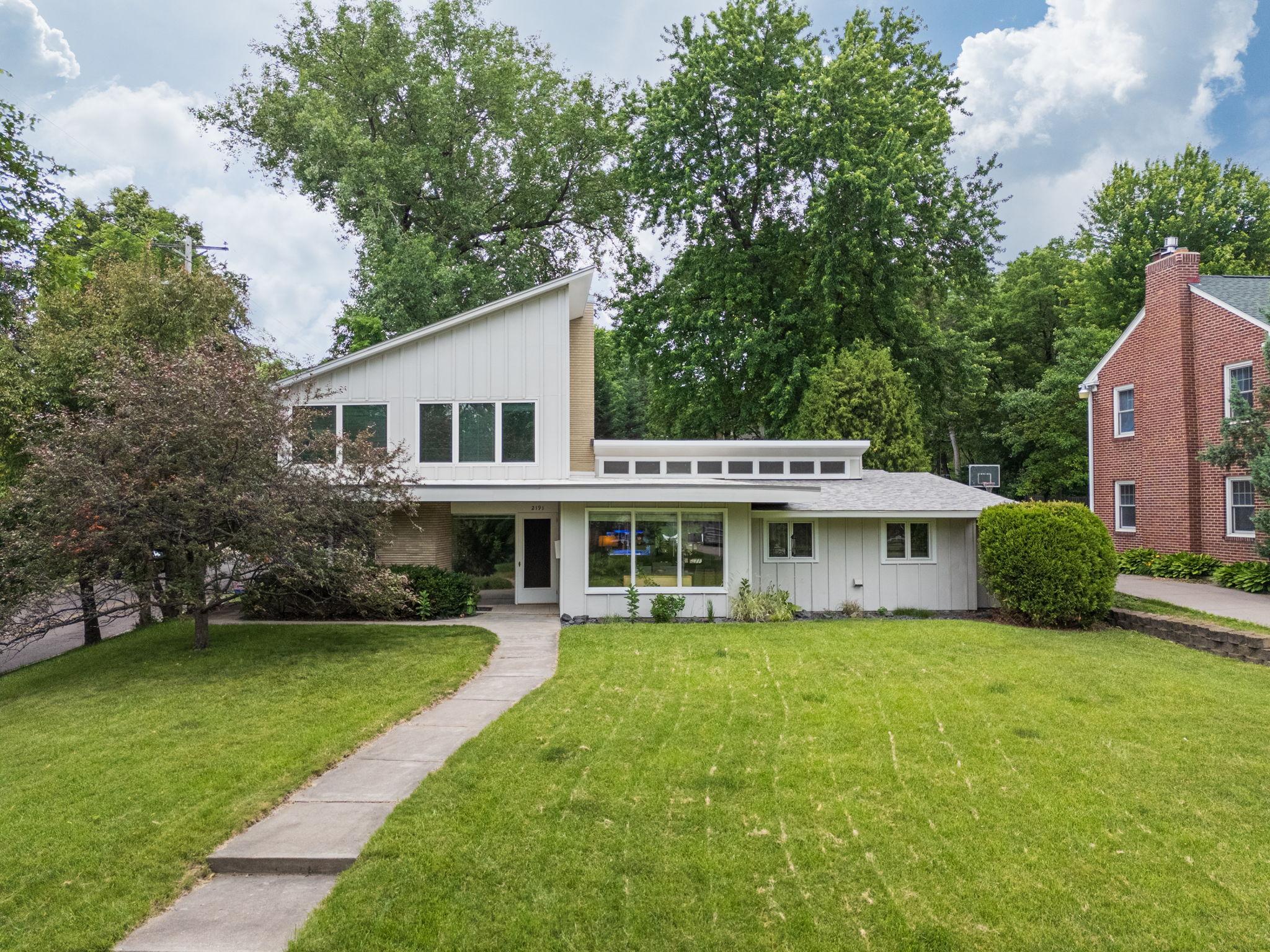 View of Residential at 2191 Edgcumbe Road, Saint Paul MN 55116, Saint Paul (52 of 58) - Mike Wilen | Minnesota Team Real Estate