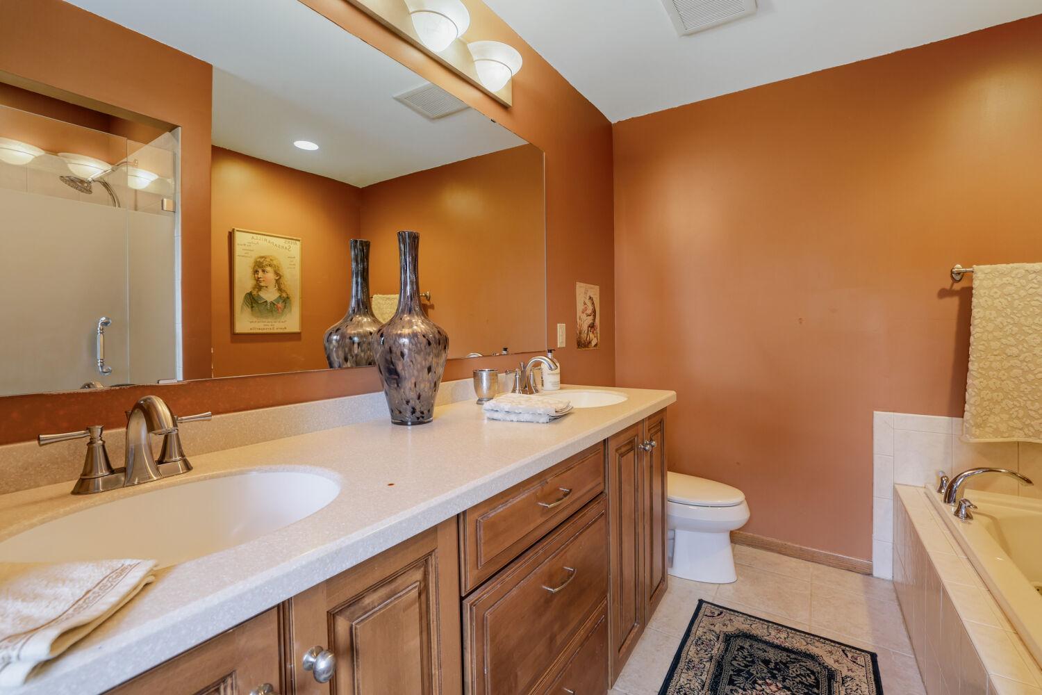 View of Residential at 211 Paisley Lane, Golden Valley MN 55422, Golden Valley (32 of 48) - Mike Wilen | Minnesota Team Real Estate
