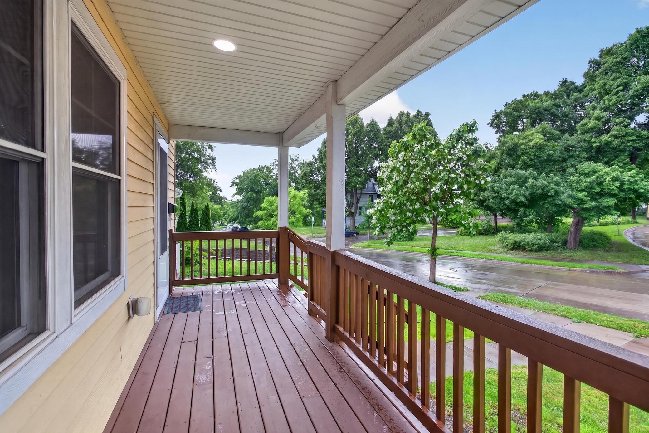 View of Residential at 2210 Irving Avenue, Minneapolis MN 55411, Minneapolis (14 of 21) - Mike Wilen | Minnesota Team Real Estate