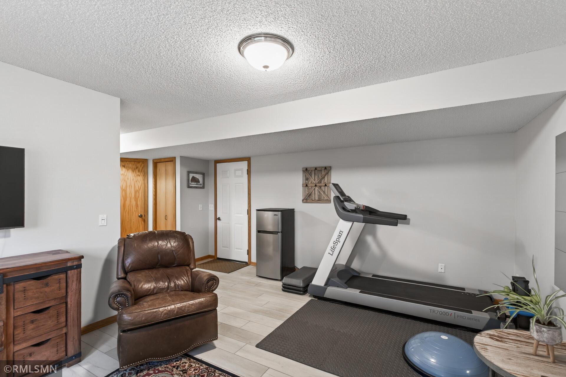 View of Residential at 13906 Glendale Trail, Savage MN 55378, Savage (25 of 31) - Mike Wilen | Minnesota Team Real Estate