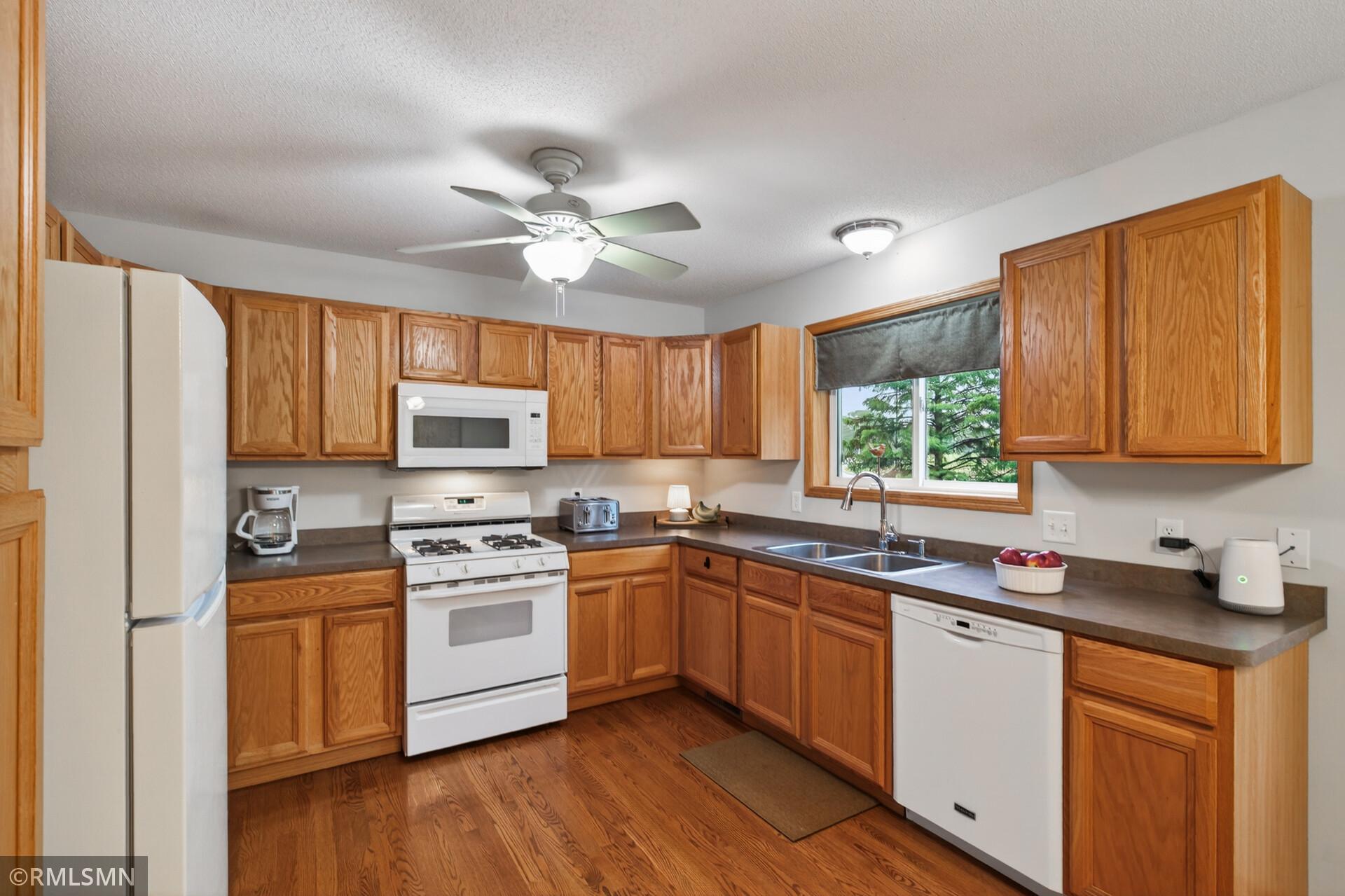 View of Residential at 13906 Glendale Trail, Savage MN 55378, Savage (14 of 31) - Mike Wilen | Minnesota Team Real Estate