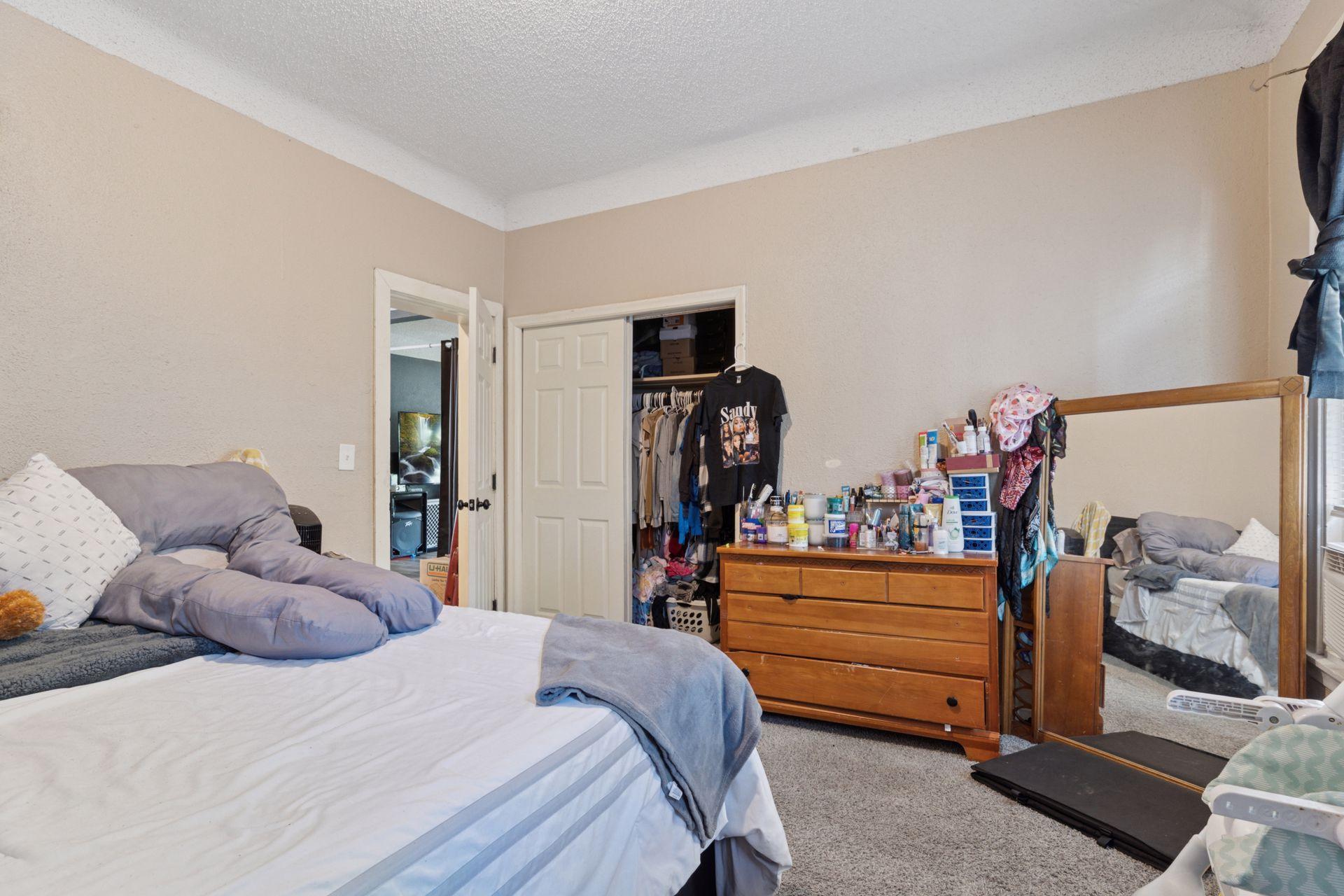 View of Residential Income at 3033 Park Avenue, Minneapolis MN 55407, Minneapolis (11 of 51) - Mike Wilen | Minnesota Team Real Estate