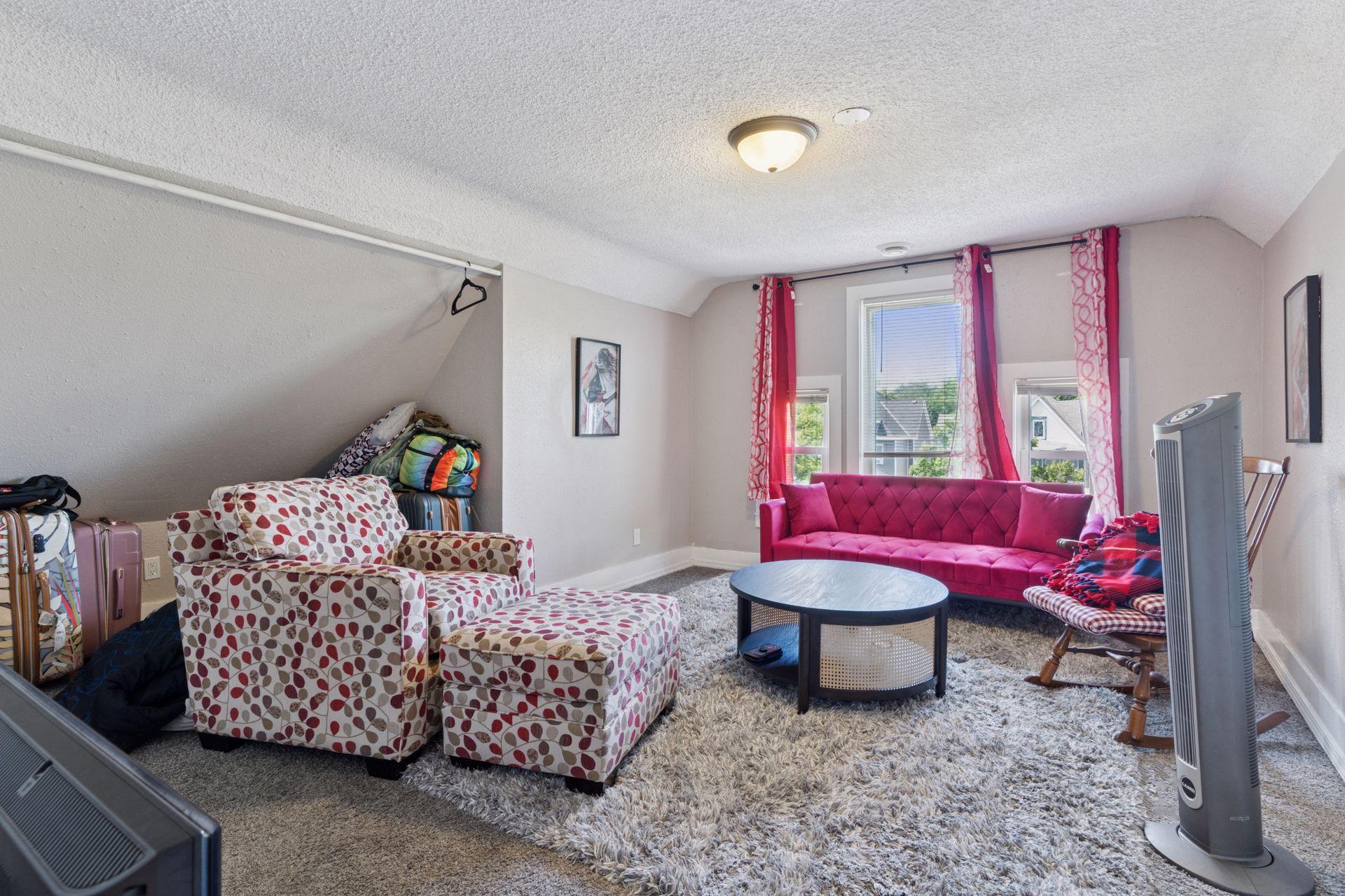 View of Residential Income at 3033 Park Avenue, Minneapolis MN 55407, Minneapolis (32 of 51) - Mike Wilen | Minnesota Team Real Estate