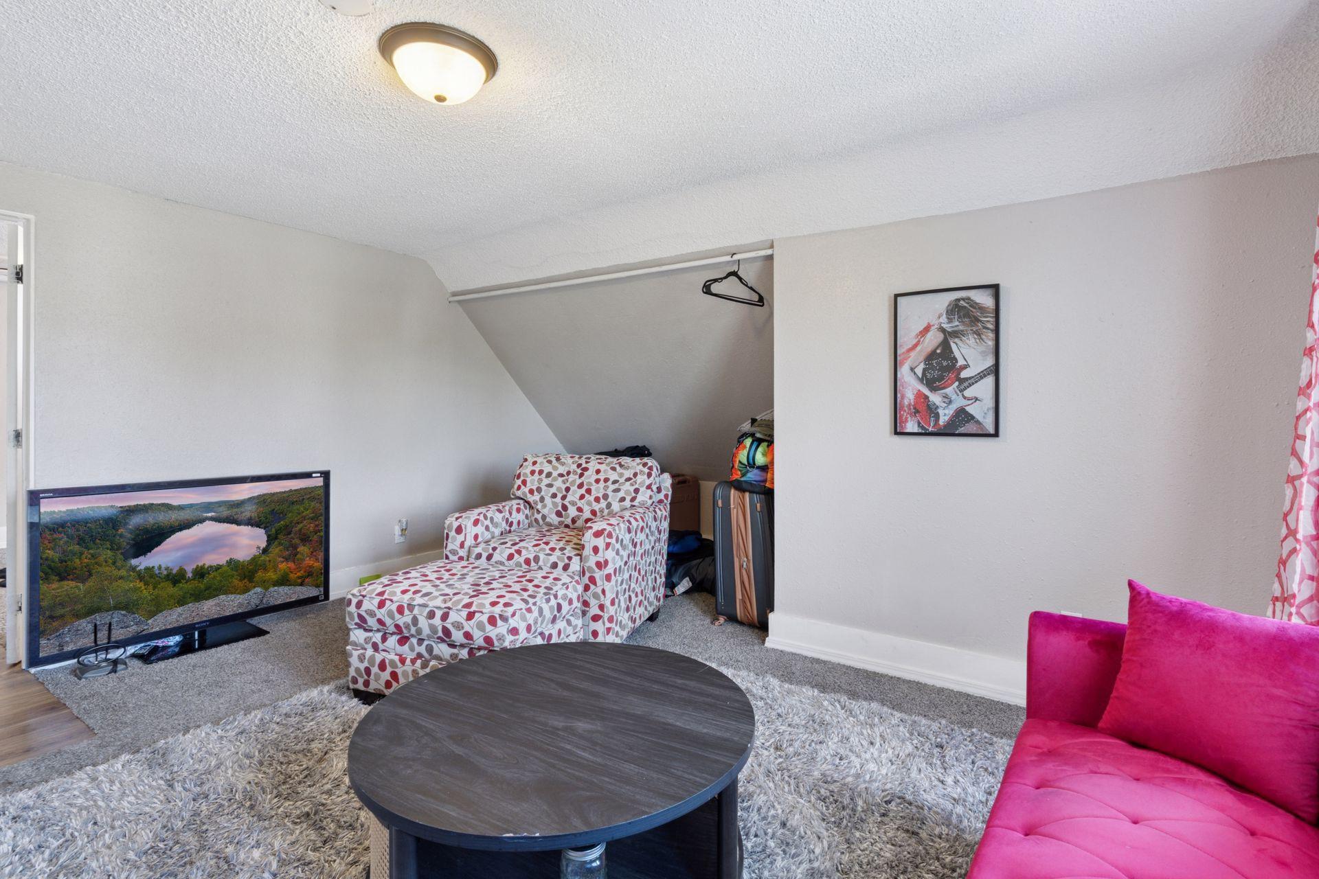 View of Residential Income at 3033 Park Avenue, Minneapolis MN 55407, Minneapolis (34 of 51) - Mike Wilen | Minnesota Team Real Estate