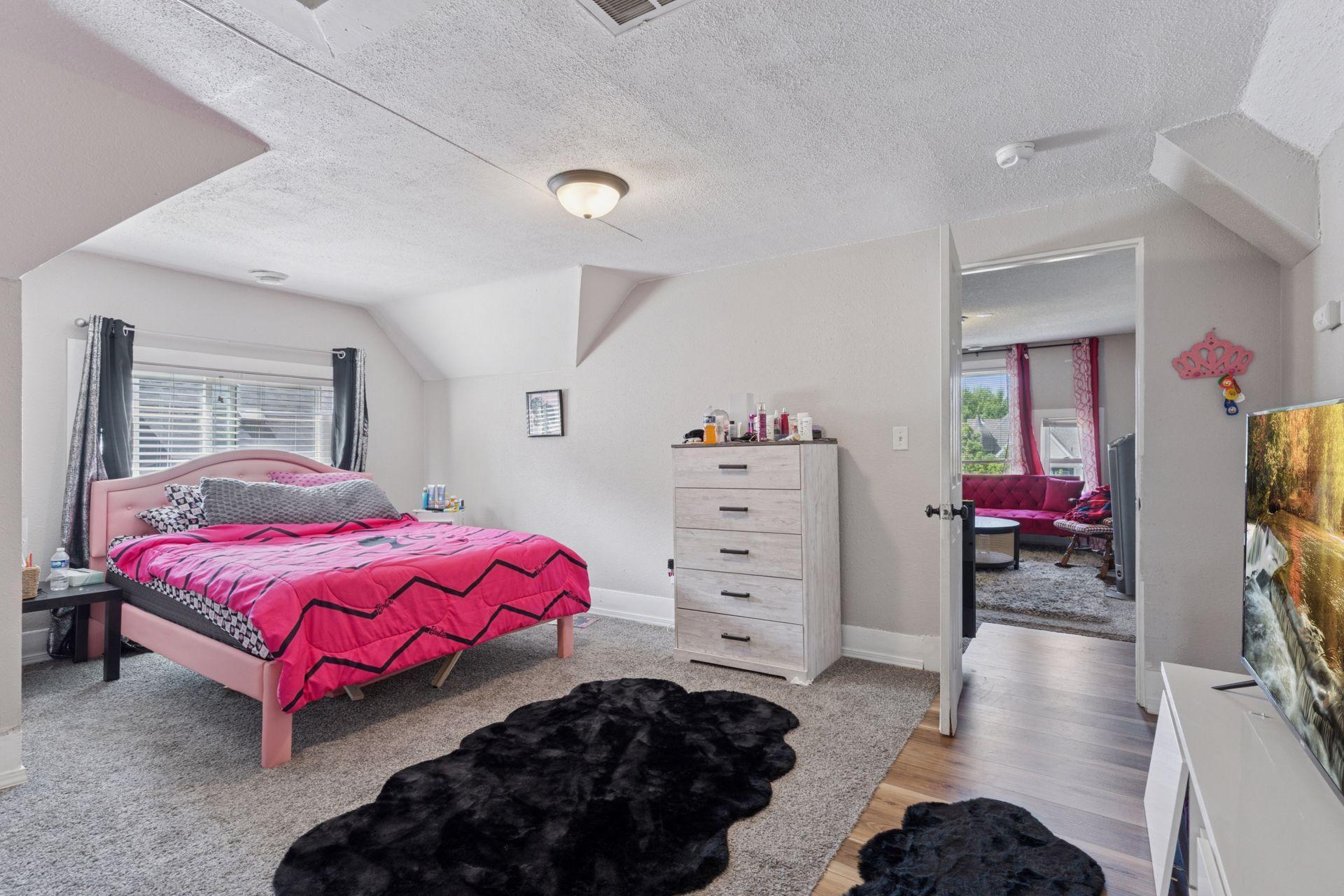 View of Residential Income at 3033 Park Avenue, Minneapolis MN 55407, Minneapolis (36 of 51) - Mike Wilen | Minnesota Team Real Estate