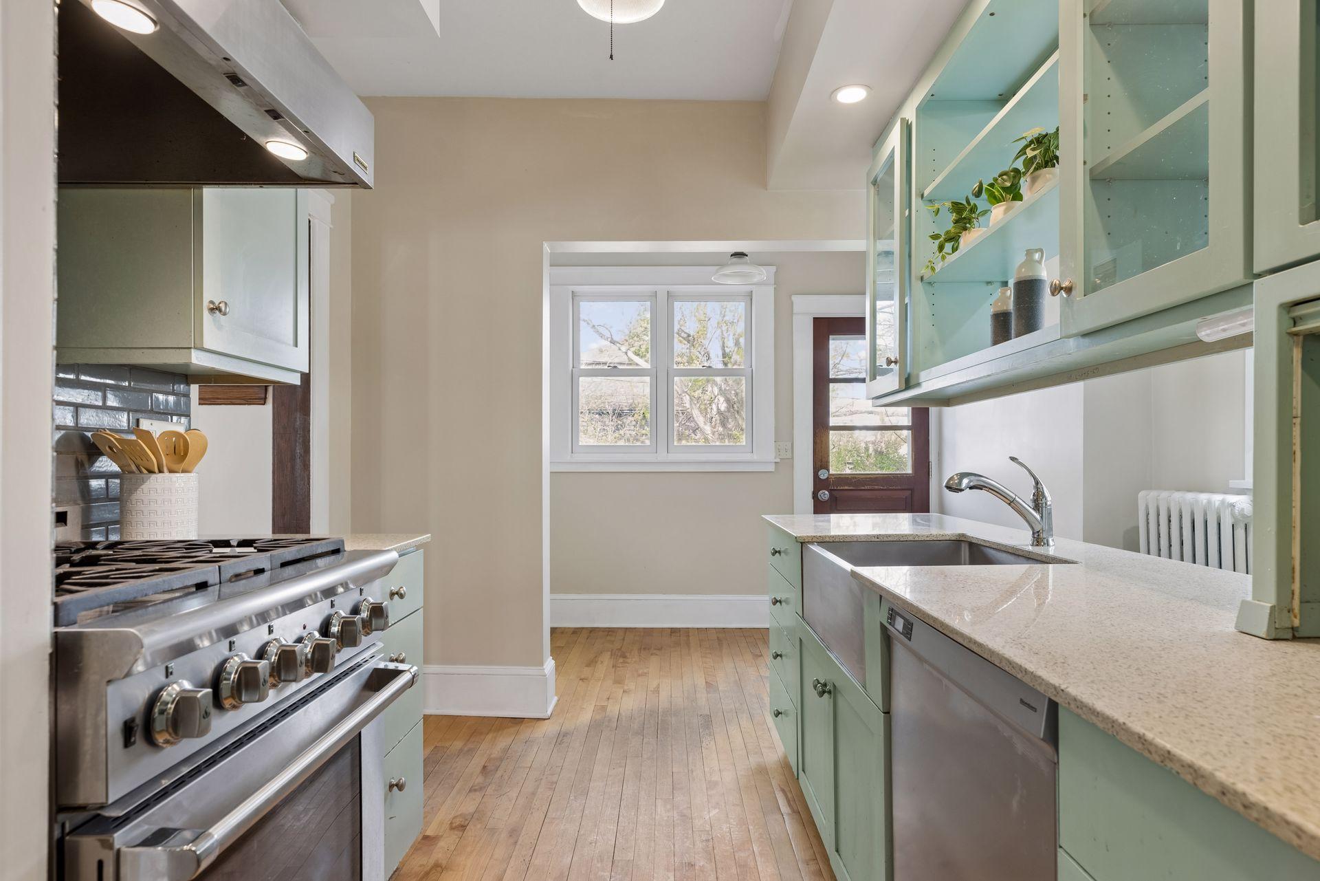 View of Residential at 3920 Aldrich Avenue, Minneapolis MN 55409, Minneapolis (28 of 49) - Mike Wilen | Minnesota Team Real Estate