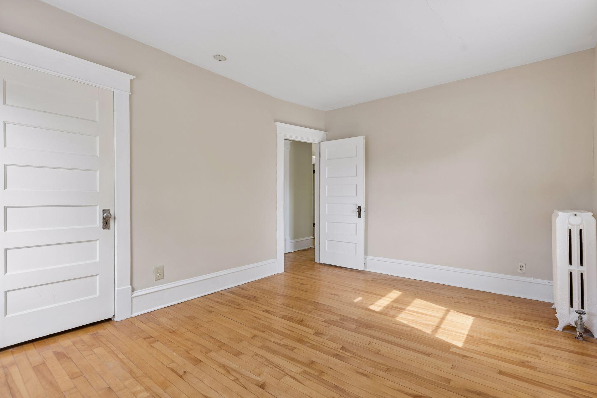 View of Residential at 3920 Aldrich Avenue, Minneapolis MN 55409, Minneapolis (40 of 49) - Mike Wilen | Minnesota Team Real Estate