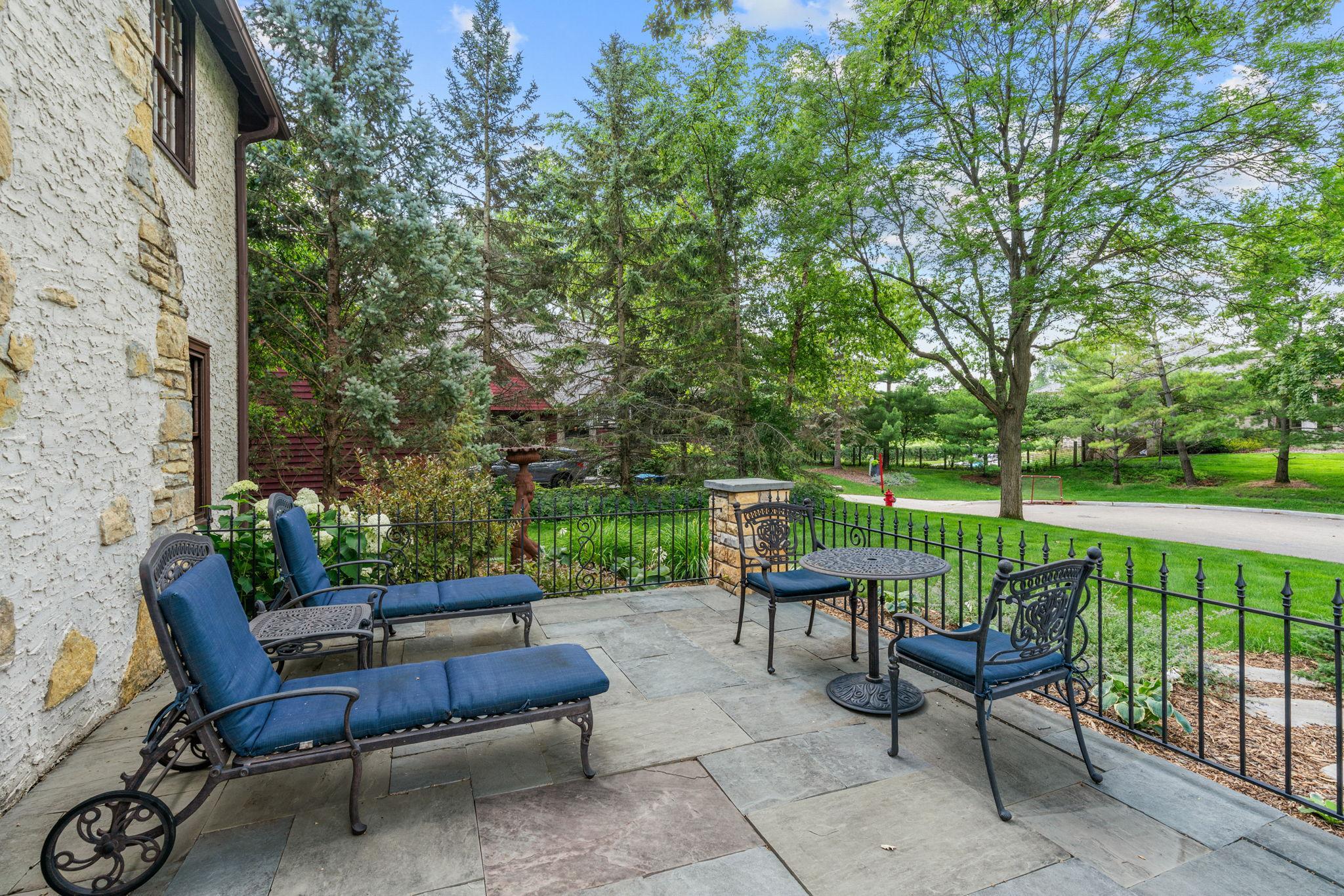 View of Residential at 249 Hawthorne Road, Hopkins MN 55343, Hopkins (49 of 56) - Mike Wilen | Minnesota Team Real Estate