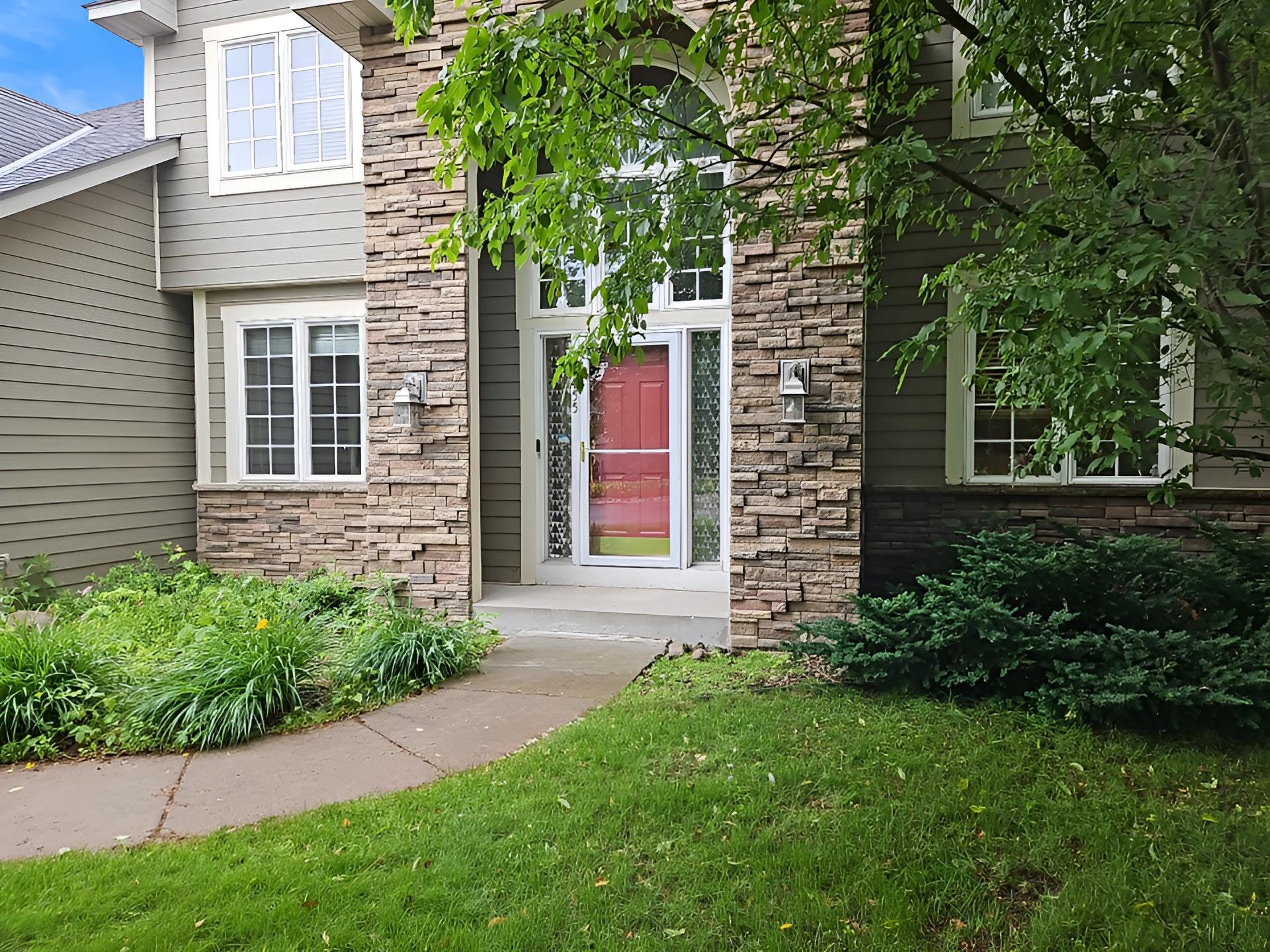 View of Residential at 10455 Glen Eagle Circle, Woodbury MN 55129, Woodbury (4 of 55) - Mike Wilen | Minnesota Team Real Estate
