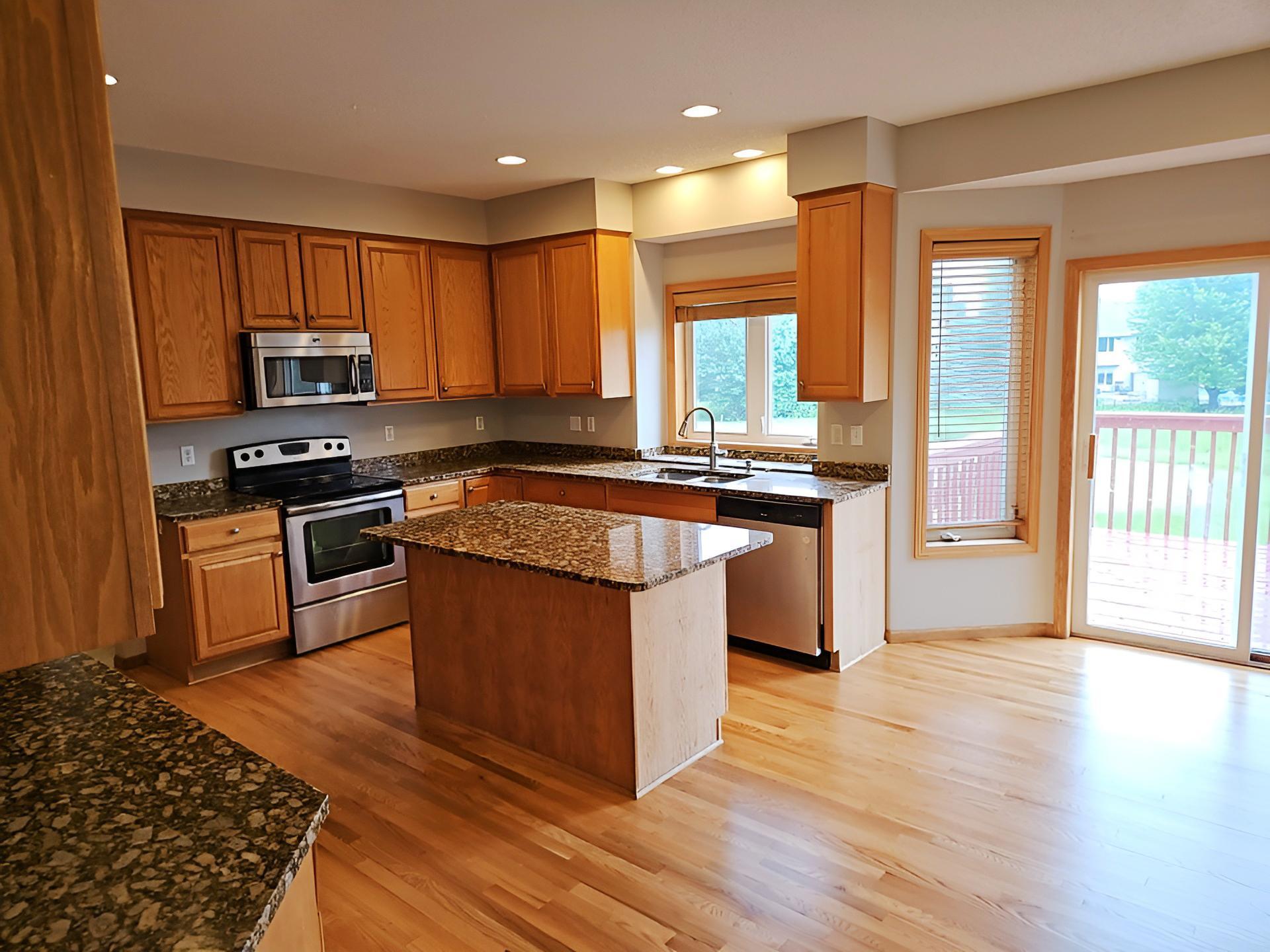 View of Residential at 10455 Glen Eagle Circle, Woodbury MN 55129, Woodbury (19 of 55) - Mike Wilen | Minnesota Team Real Estate