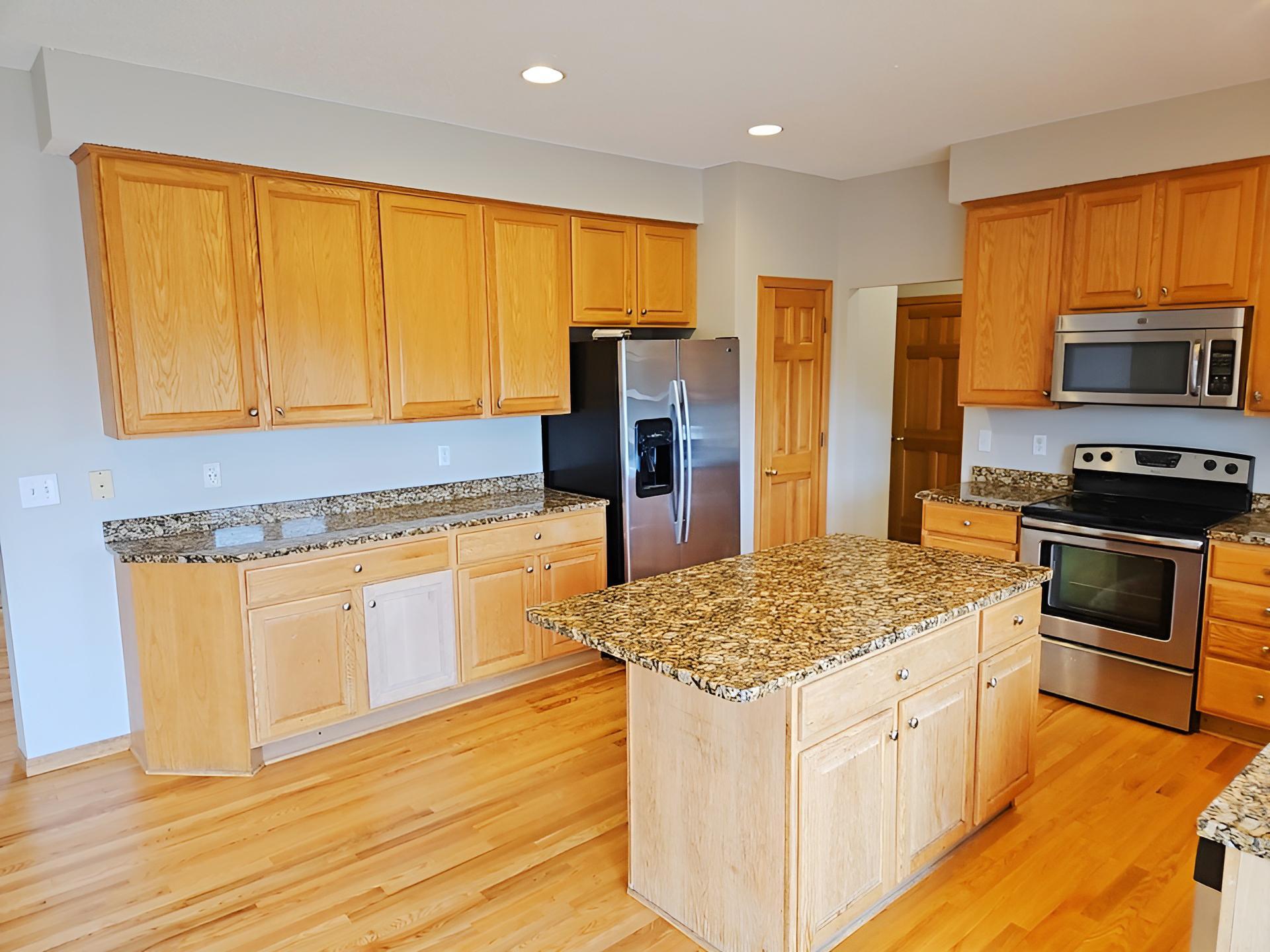 View of Residential at 10455 Glen Eagle Circle, Woodbury MN 55129, Woodbury (22 of 55) - Mike Wilen | Minnesota Team Real Estate