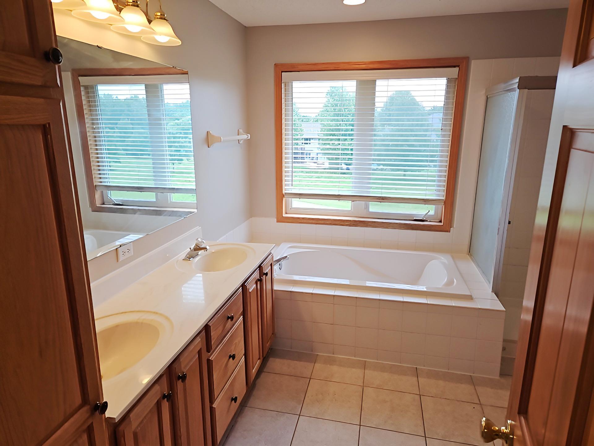 View of Residential at 10455 Glen Eagle Circle, Woodbury MN 55129, Woodbury (27 of 55) - Mike Wilen | Minnesota Team Real Estate