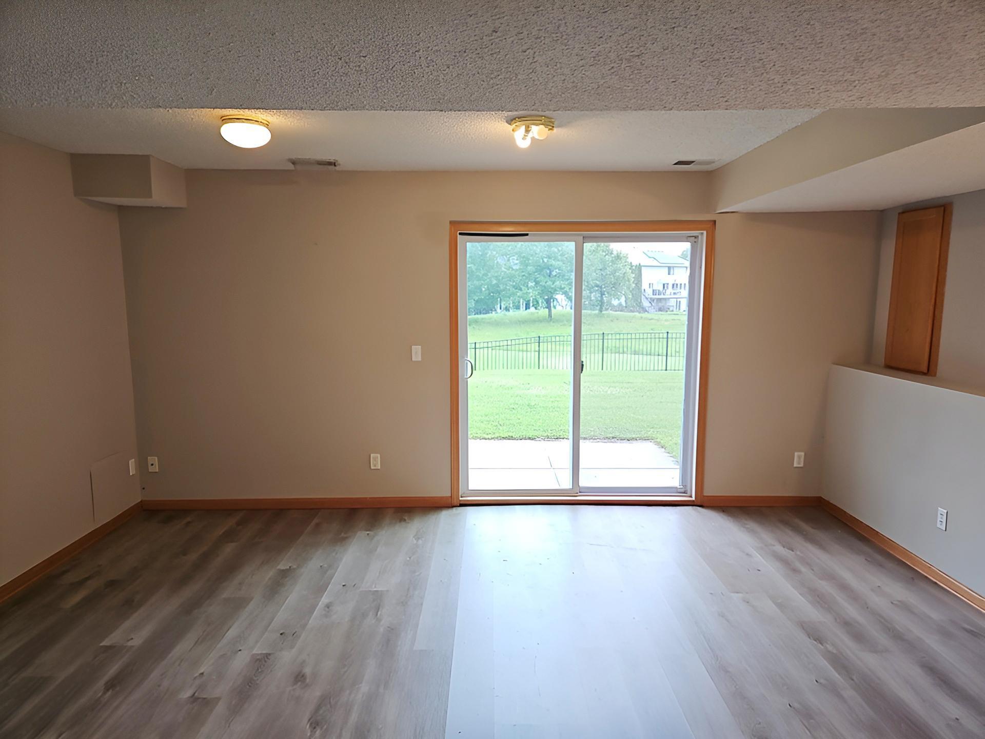 View of Residential at 10455 Glen Eagle Circle, Woodbury MN 55129, Woodbury (38 of 55) - Mike Wilen | Minnesota Team Real Estate