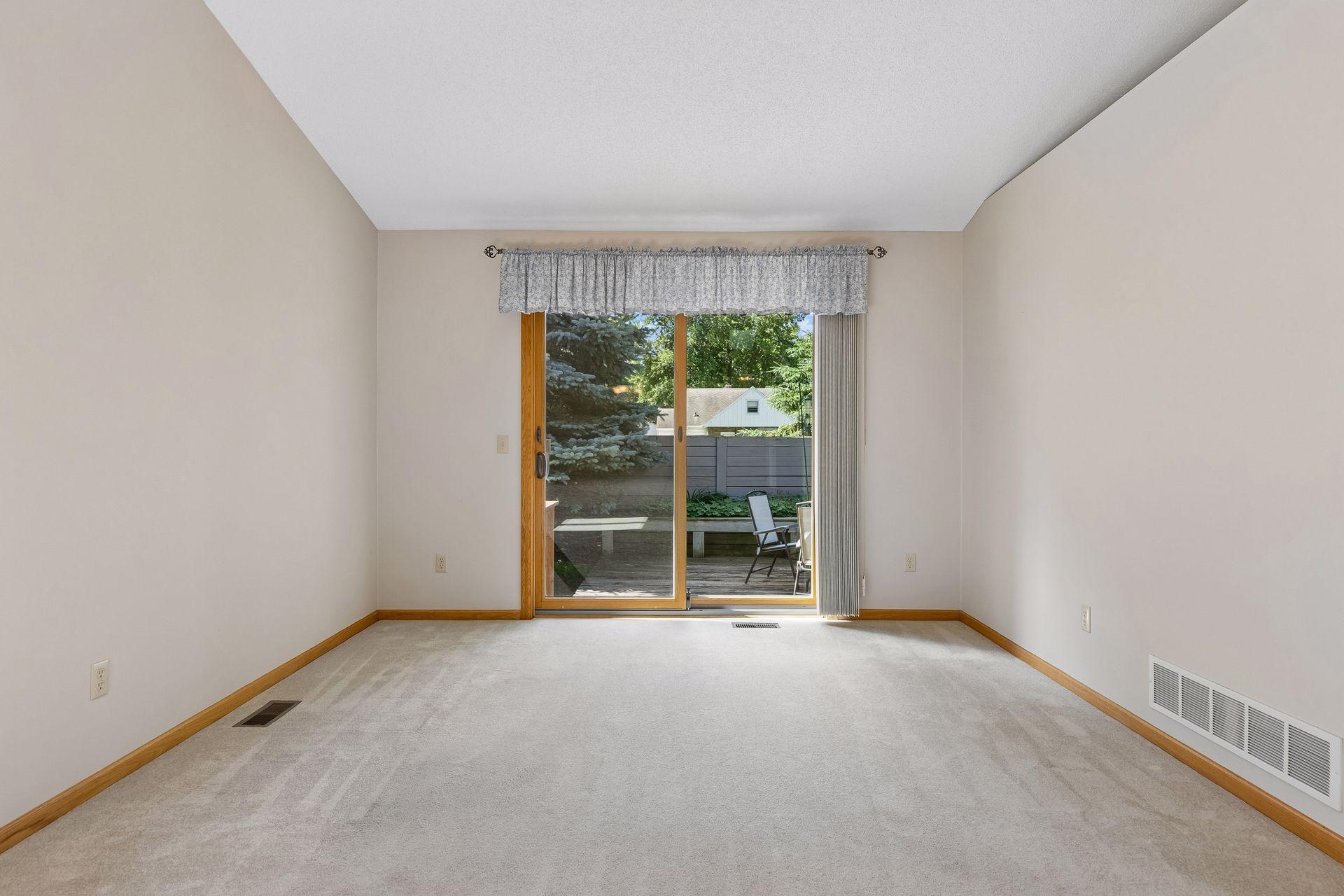 View of Residential at 710 Emerald Ridge, Roseville MN 55113, Roseville (25 of 47) - Mike Wilen | Minnesota Team Real Estate