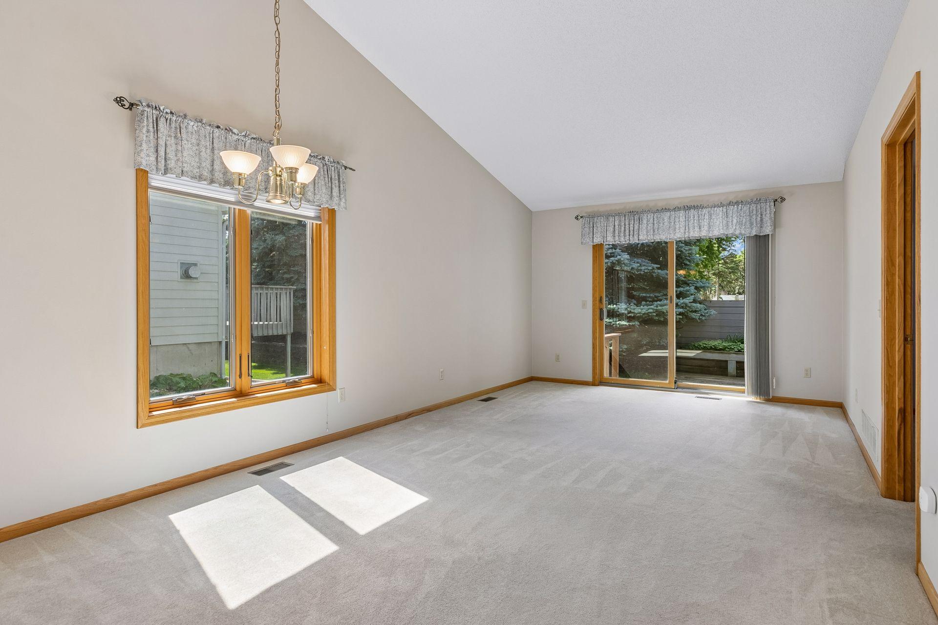 View of Residential at 710 Emerald Ridge, Roseville MN 55113, Roseville (21 of 47) - Mike Wilen | Minnesota Team Real Estate