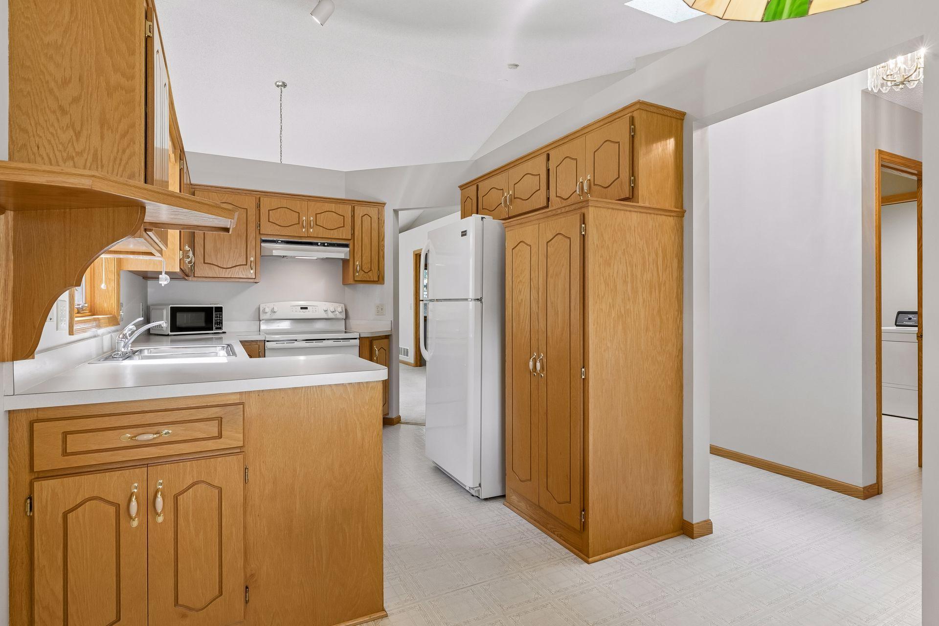 View of Residential at 710 Emerald Ridge, Roseville MN 55113, Roseville (20 of 47) - Mike Wilen | Minnesota Team Real Estate