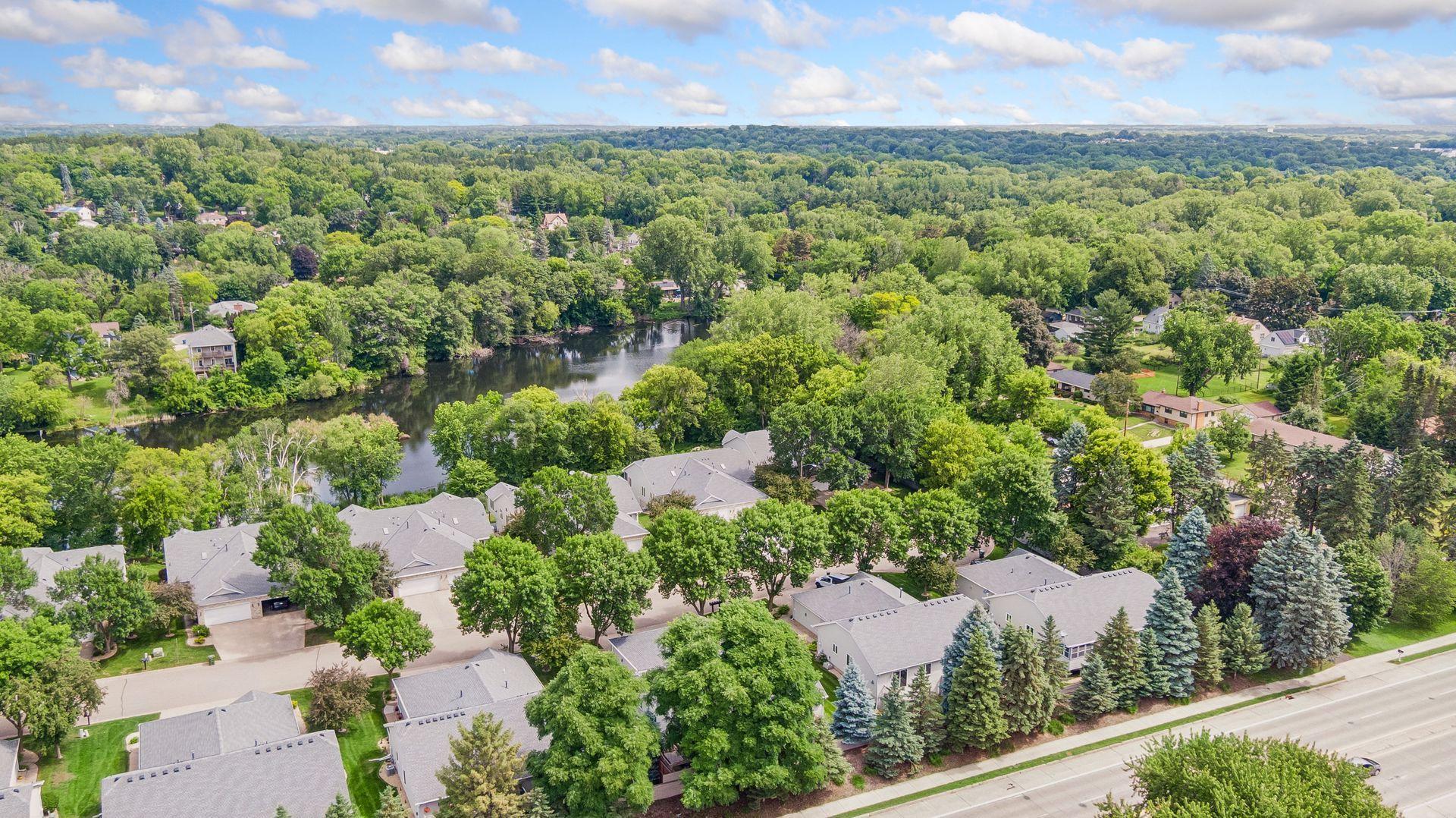 View of Residential at 710 Emerald Ridge, Roseville MN 55113, Roseville (7 of 47) - Mike Wilen | Minnesota Team Real Estate