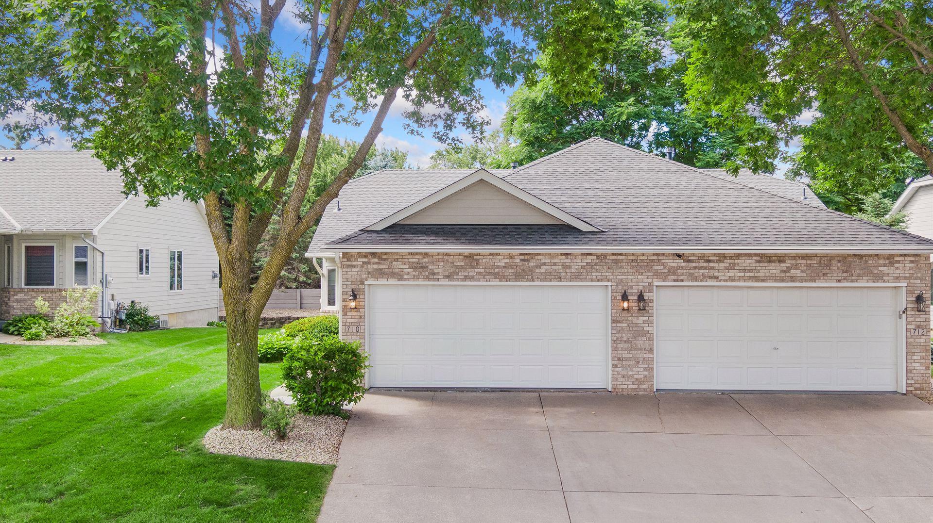 View of Residential at 710 Emerald Ridge, Roseville MN 55113, Roseville (2 of 47) - Mike Wilen | Minnesota Team Real Estate