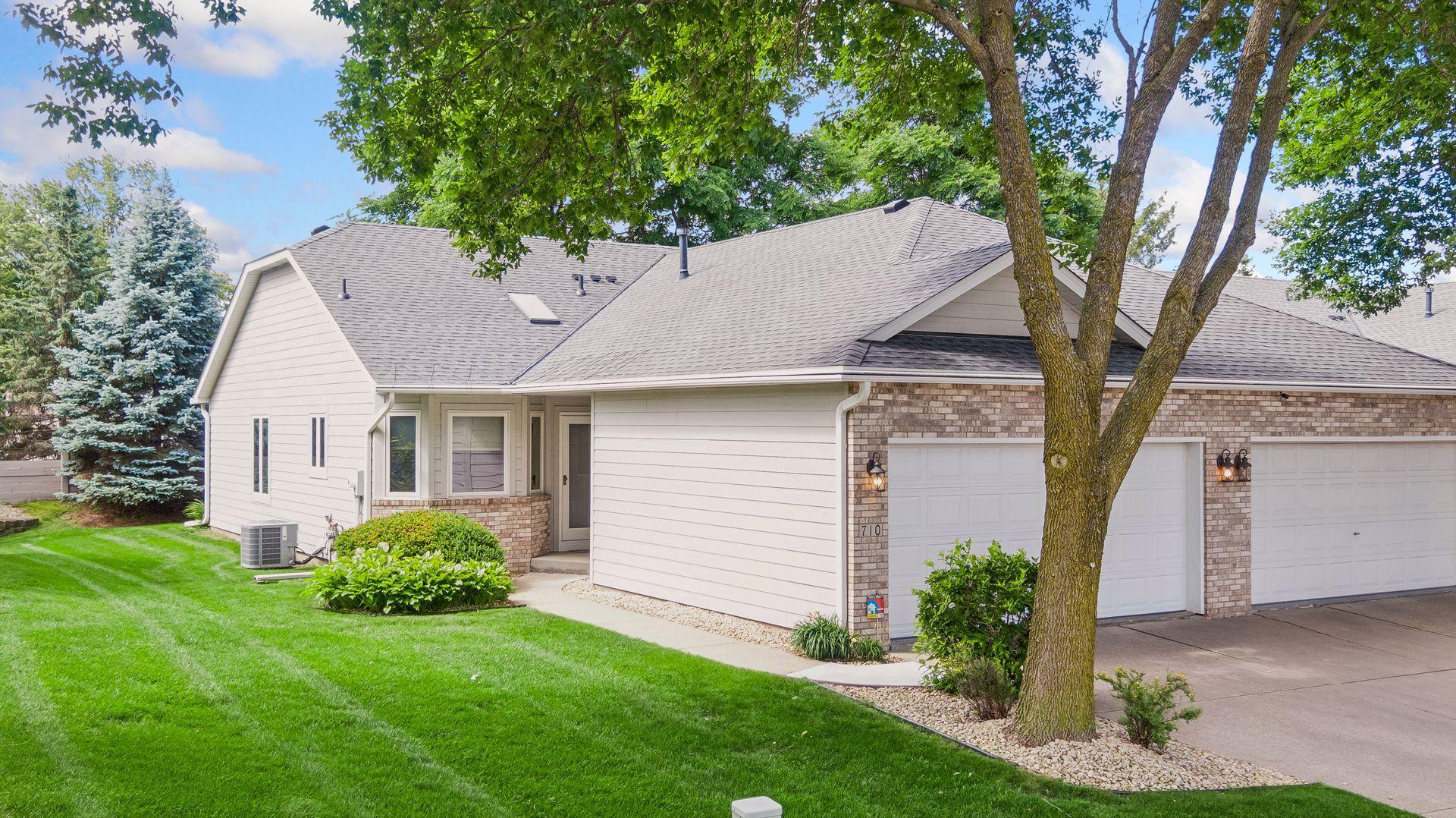 View of Residential at 710 Emerald Ridge, Roseville MN 55113, Roseville - Mike Wilen | Minnesota Team Real Estate