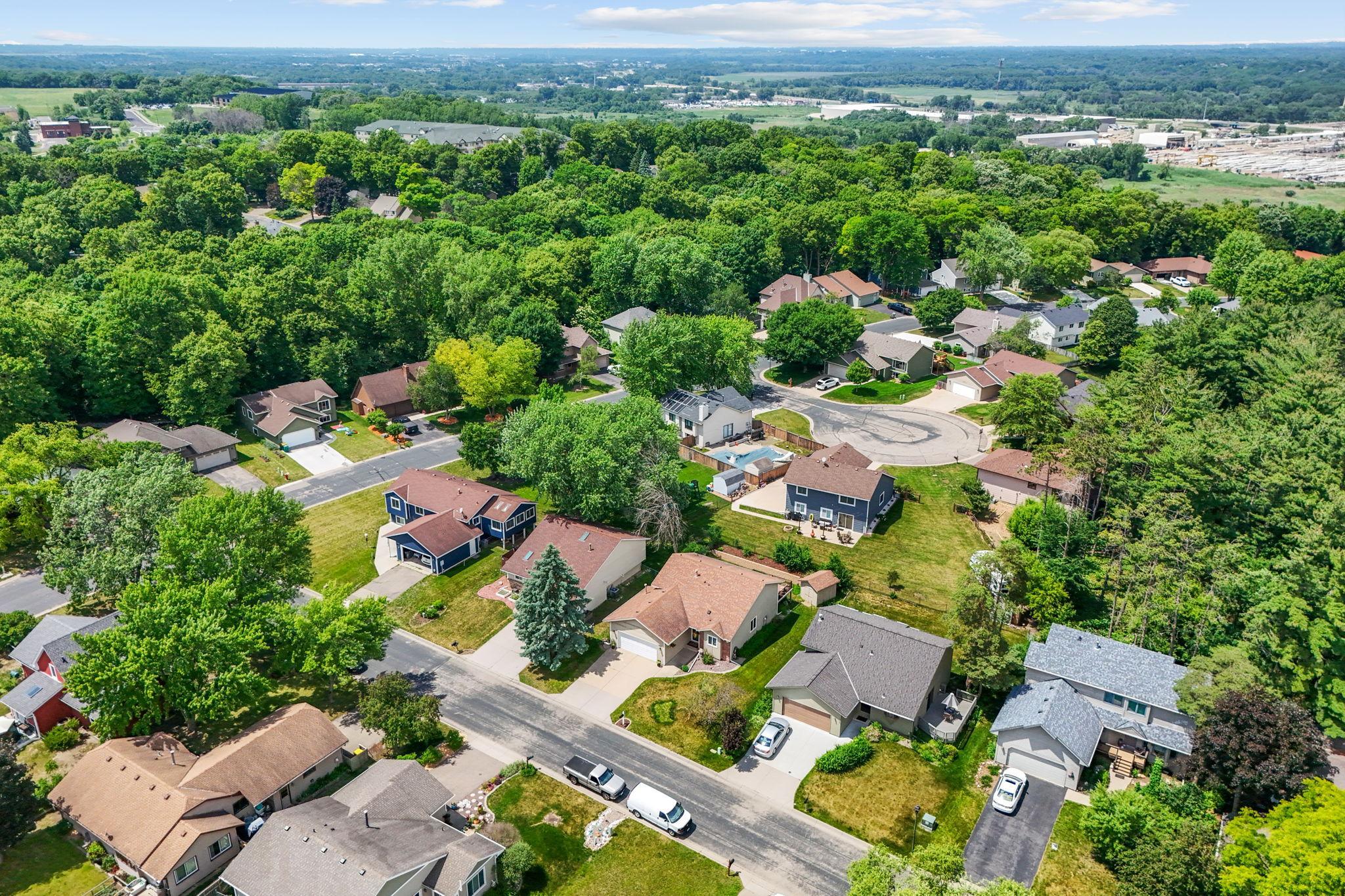 View of Residential at 5560 131st Street, Savage MN 55378, Savage (55 of 60) - Mike Wilen | Minnesota Team Real Estate