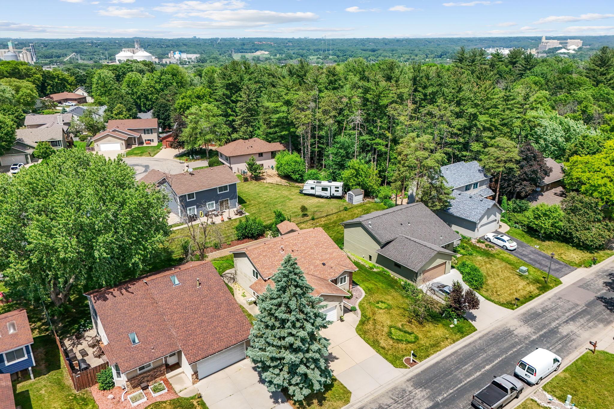 View of Residential at 5560 131st Street, Savage MN 55378, Savage (57 of 60) - Mike Wilen | Minnesota Team Real Estate