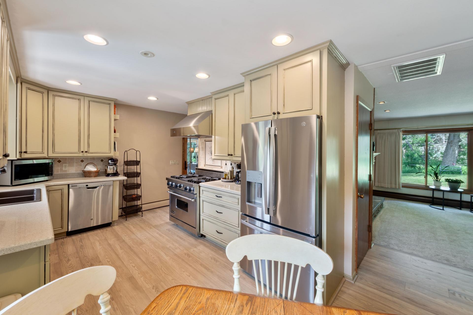 View of Residential at 8703 Kimbro Avenue, Stillwater MN 55082, Stillwater (11 of 36) - Mike Wilen | Minnesota Team Real Estate