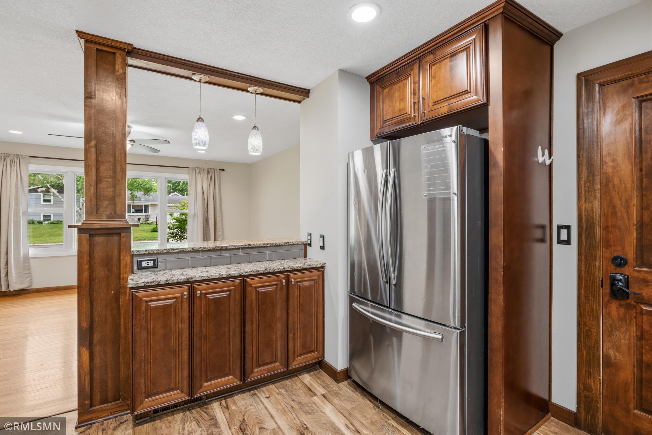 View of Residential at 10157 Irwin Road, Bloomington MN 55437, Bloomington (10 of 34) - Mike Wilen | Minnesota Team Real Estate