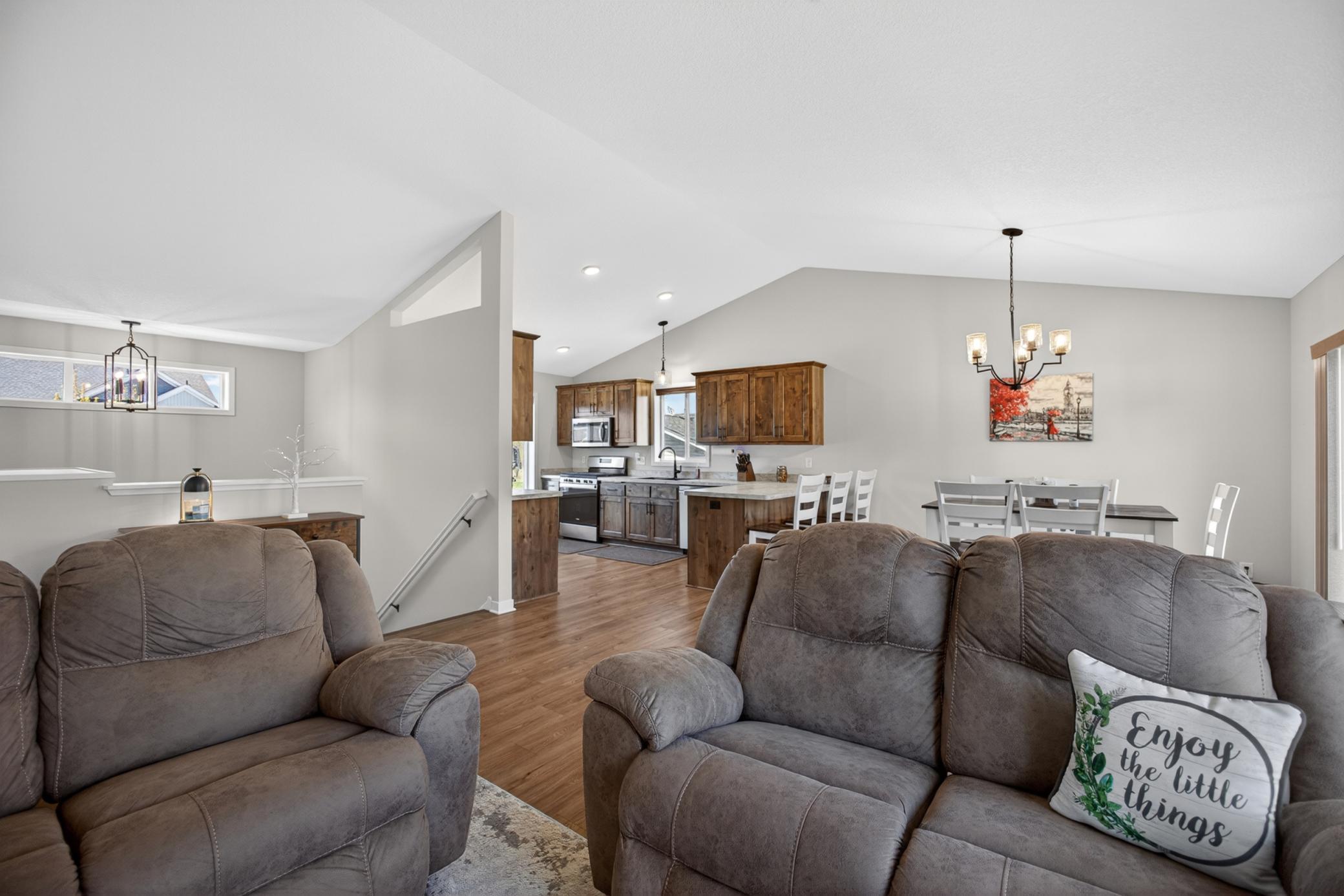 View of Residential at 25695 Euclid Avenue, Wyoming MN 55092, Wyoming (10 of 68) - Mike Wilen | Minnesota Team Real Estate