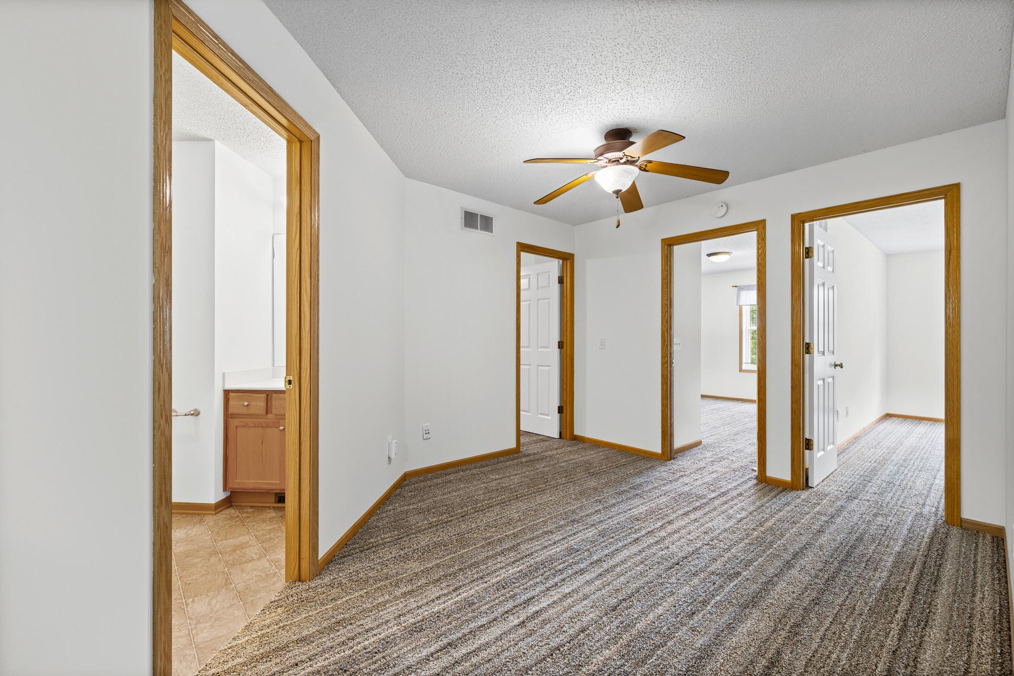 View of Residential at 3232 Oak View Drive, Woodbury MN 55129, Woodbury (27 of 35) - Mike Wilen | Minnesota Team Real Estate