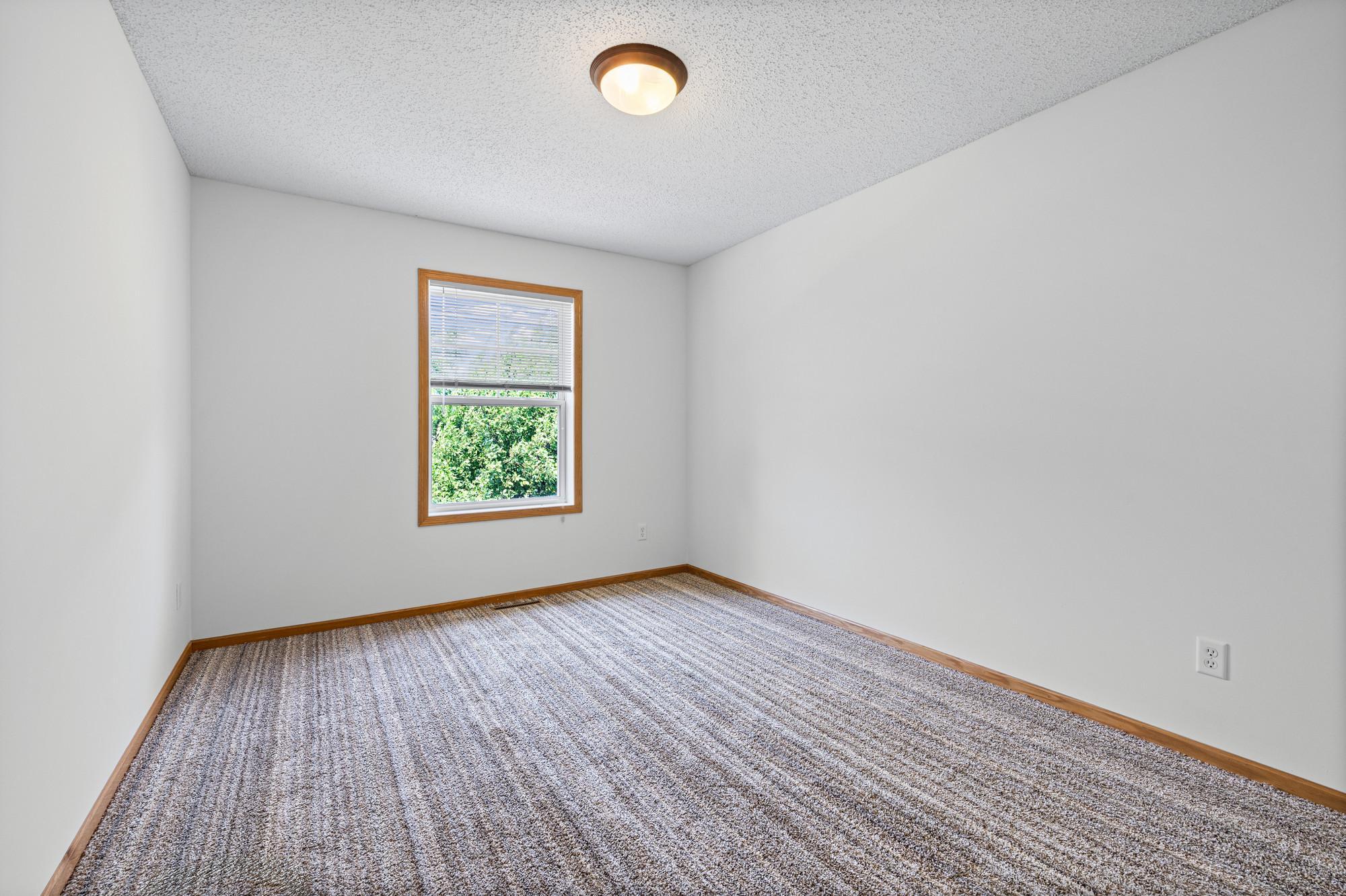 View of Residential at 3232 Oak View Drive, Woodbury MN 55129, Woodbury (24 of 35) - Mike Wilen | Minnesota Team Real Estate
