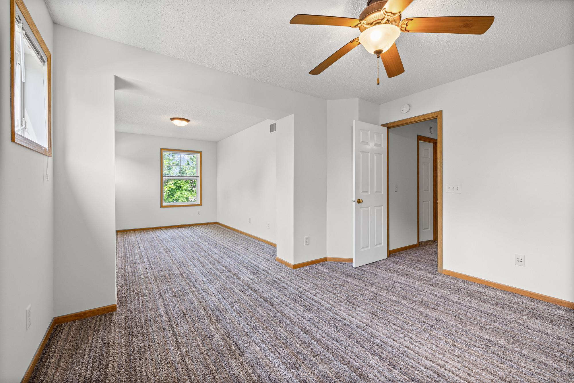 View of Residential at 3232 Oak View Drive, Woodbury MN 55129, Woodbury (16 of 35) - Mike Wilen | Minnesota Team Real Estate