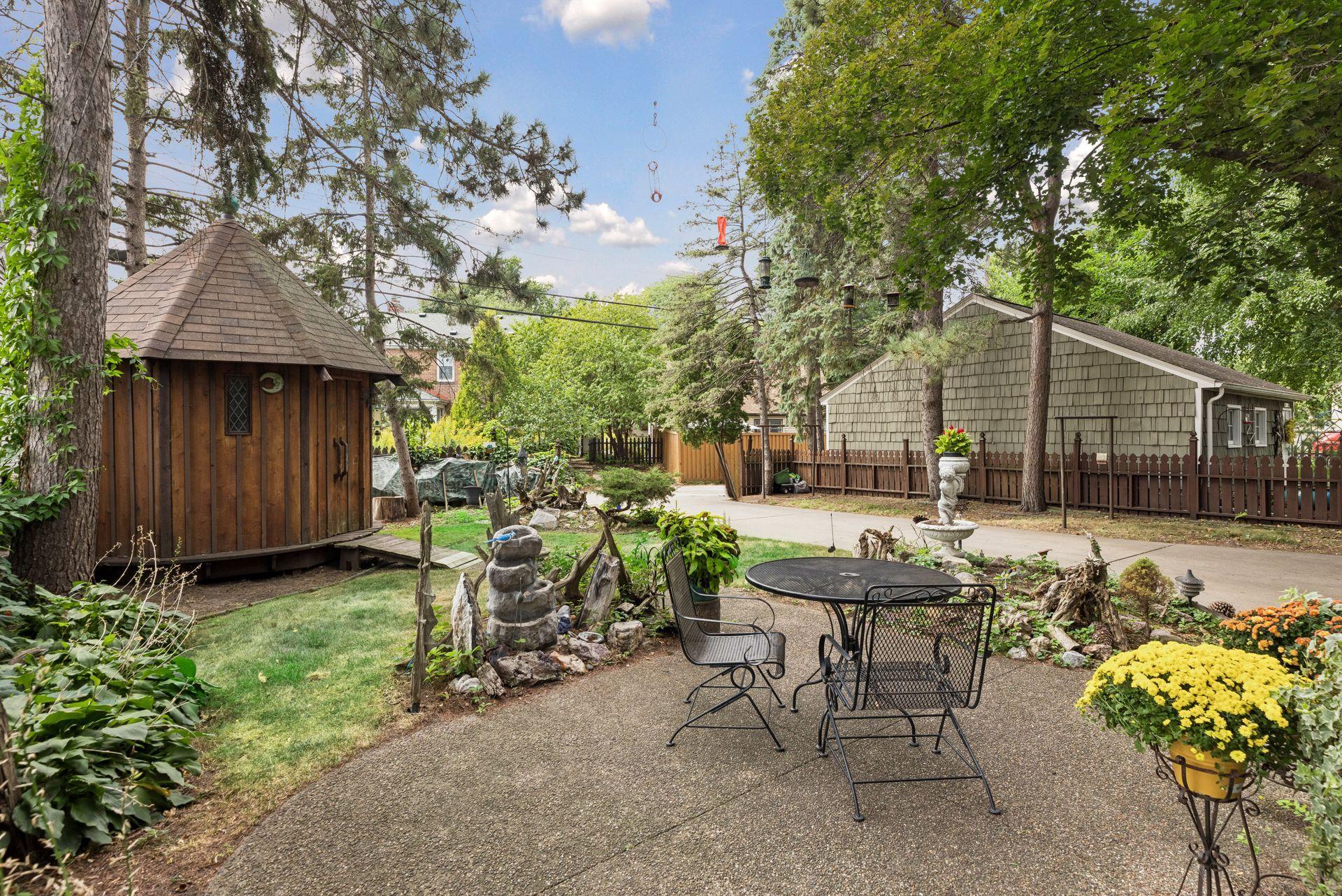 View of Residential at 5522 Edgewater Boulevard, Minneapolis MN 55417, Minneapolis (41 of 53) - Mike Wilen | Minnesota Team Real Estate