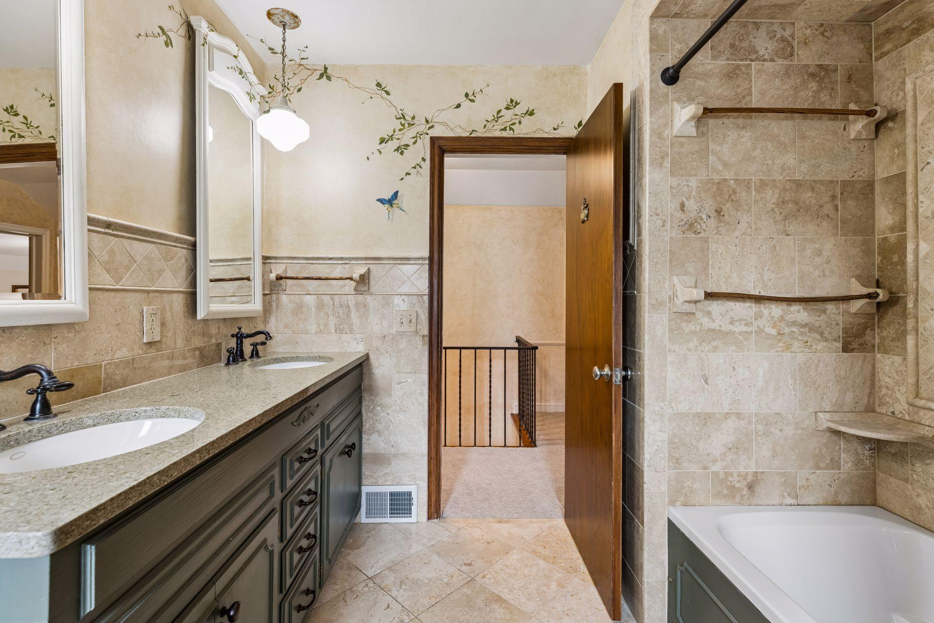 View of Residential at 5522 Edgewater Boulevard, Minneapolis MN 55417, Minneapolis (30 of 53) - Mike Wilen | Minnesota Team Real Estate