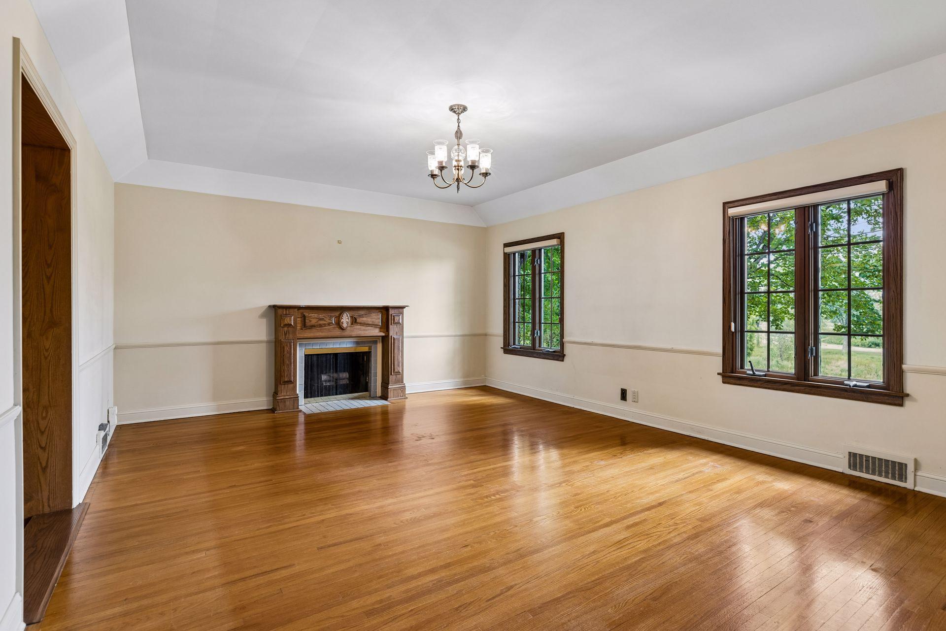 View of Residential at 5522 Edgewater Boulevard, Minneapolis MN 55417, Minneapolis (17 of 53) - Mike Wilen | Minnesota Team Real Estate