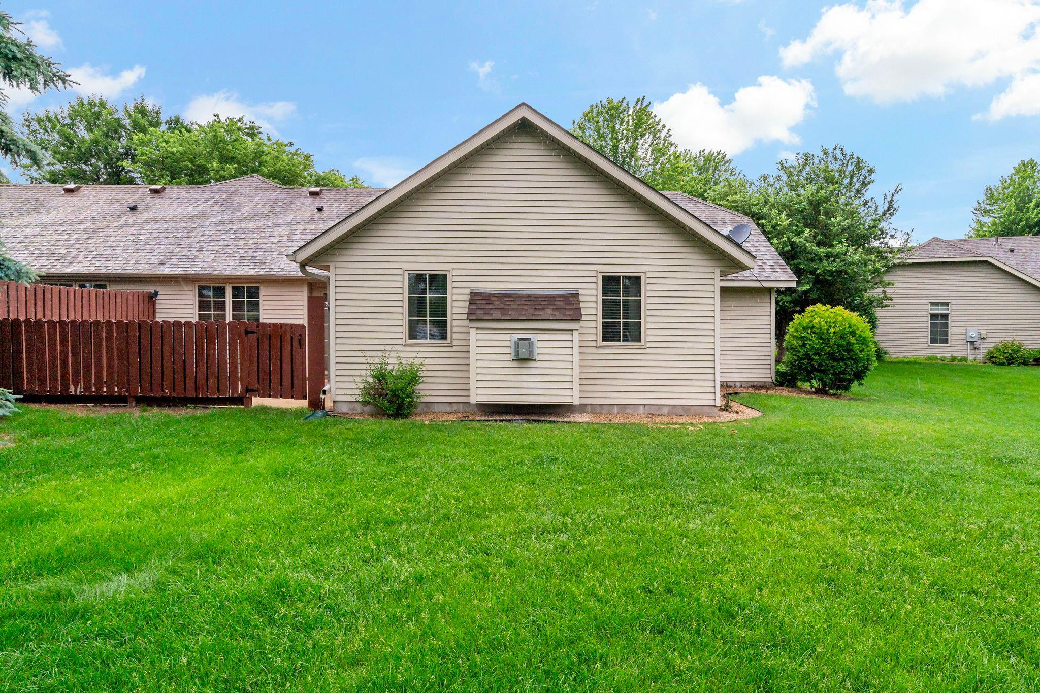View of Residential at 8541 Inverness Lane, Brooklyn Park MN 55443, Brooklyn Park (4 of 30) - Mike Wilen | Minnesota Team Real Estate