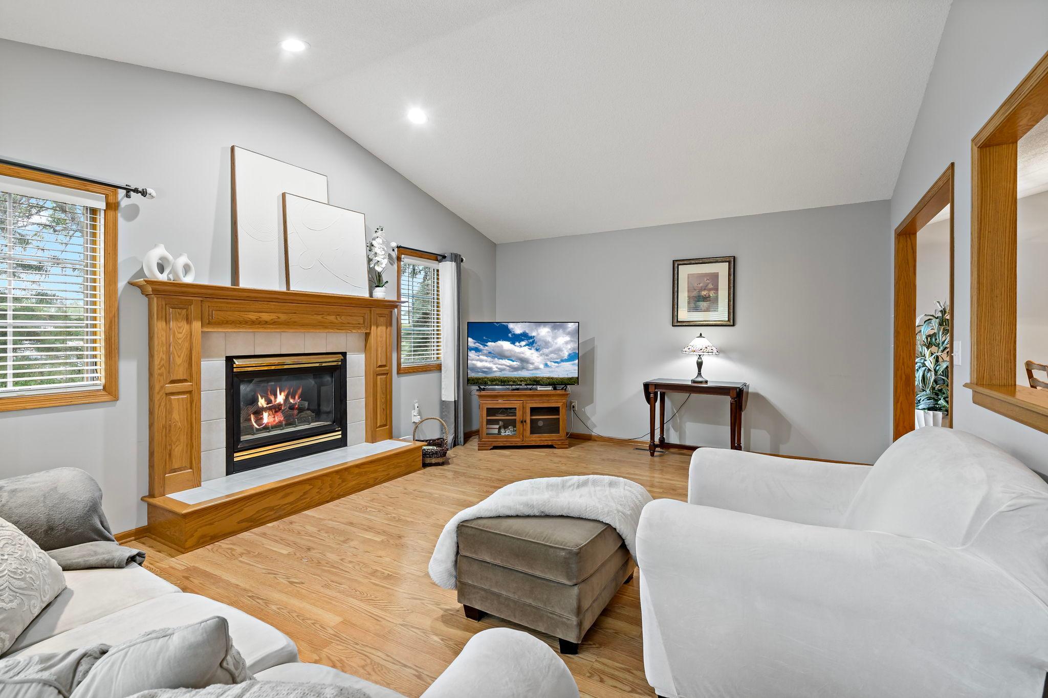 View of Residential at 8541 Inverness Lane, Brooklyn Park MN 55443, Brooklyn Park (23 of 30) - Mike Wilen | Minnesota Team Real Estate
