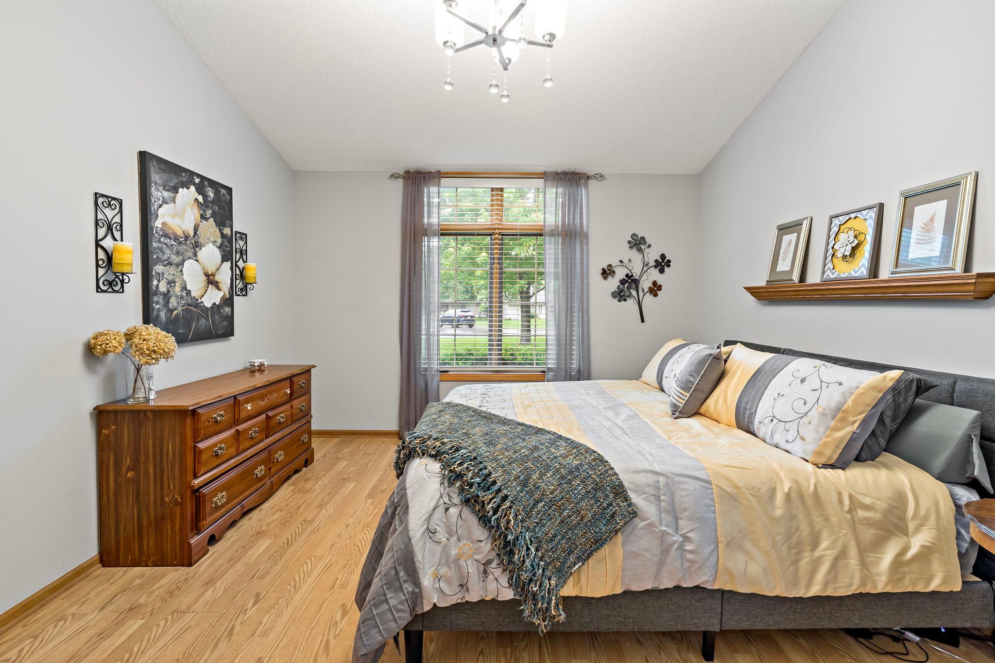 View of Residential at 8541 Inverness Lane, Brooklyn Park MN 55443, Brooklyn Park (27 of 30) - Mike Wilen | Minnesota Team Real Estate