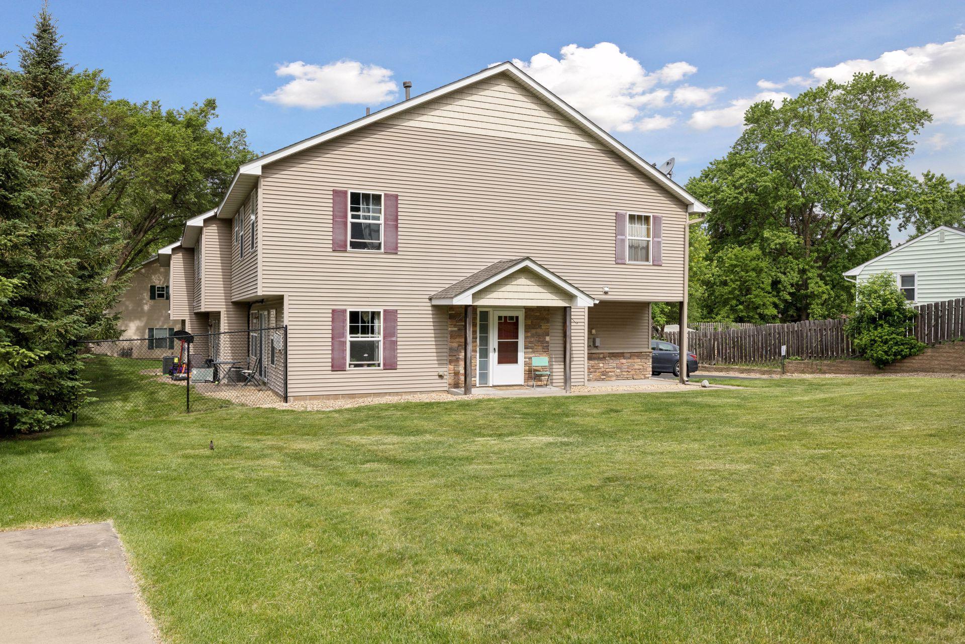 View of Residential at 2078 Shryer Court, North Saint Paul MN 55109, North Saint Paul (9 of 10) - Mike Wilen | Minnesota Team Real Estate