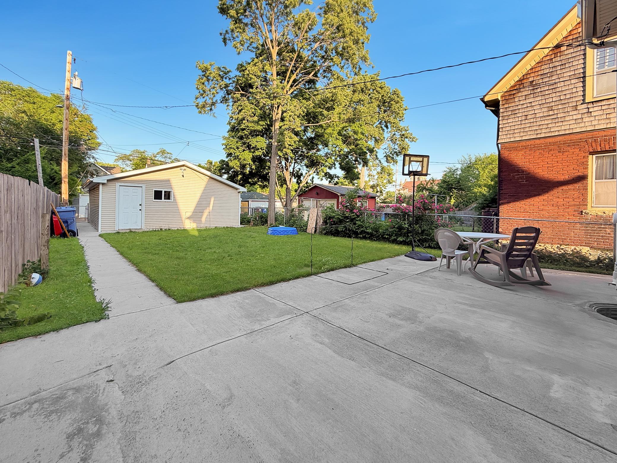 View of Residential at 2711 14th Avenue, Minneapolis MN 55407, Minneapolis (14 of 16) - Mike Wilen | Minnesota Team Real Estate